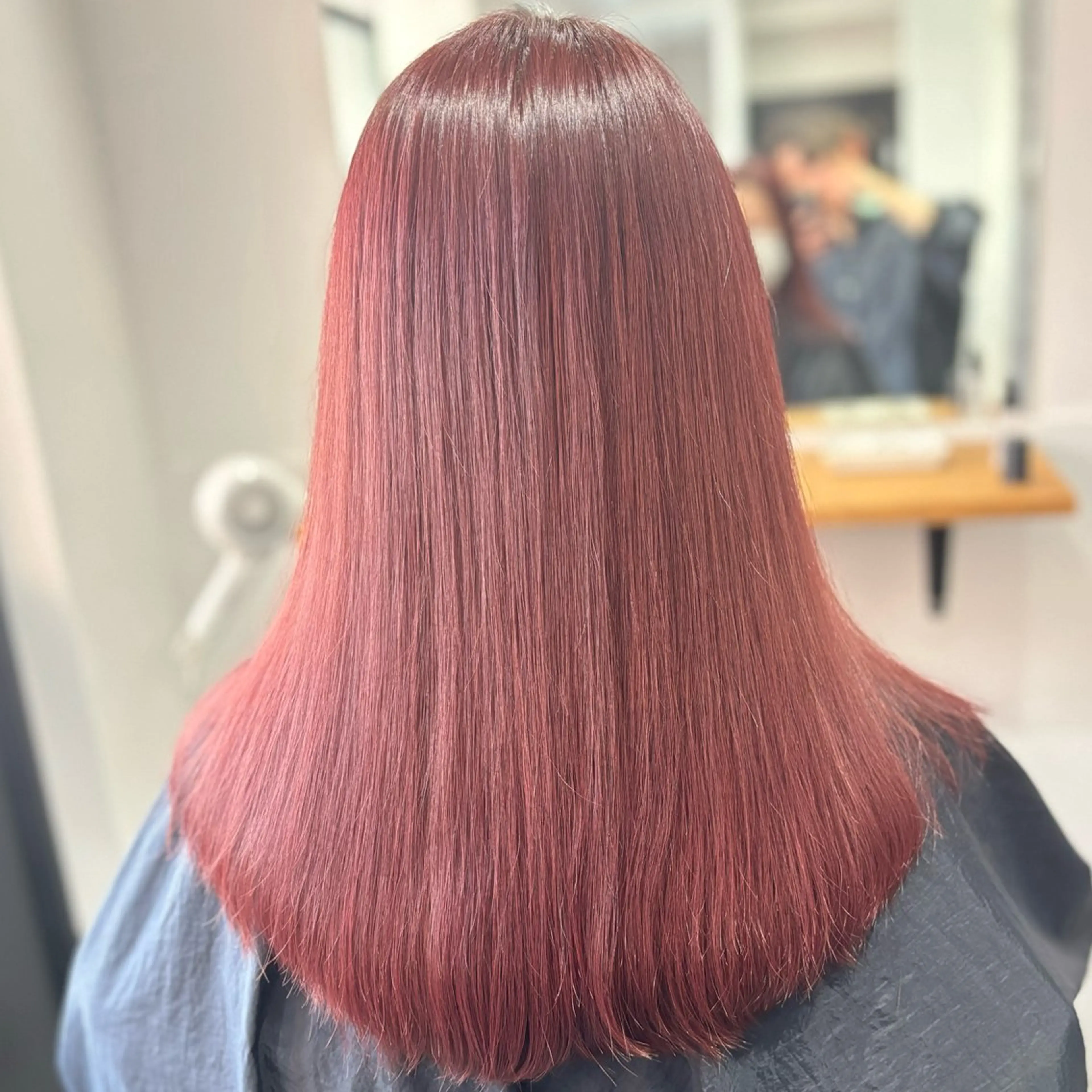 セミロング カラー 川崎のカラー職人🥣 kentaのヘアスタイル