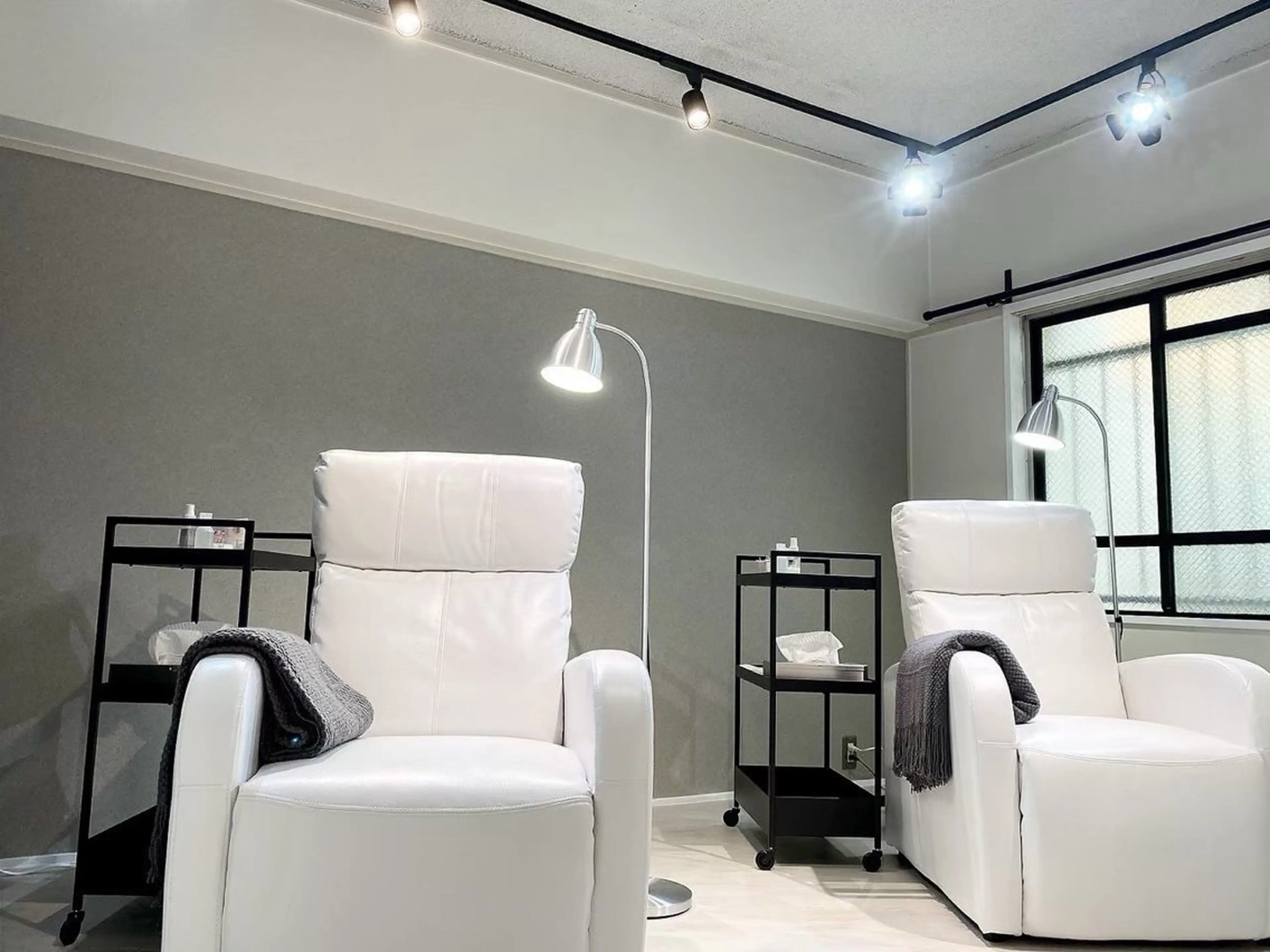 、 、の眉毛・アイブロウイメージ