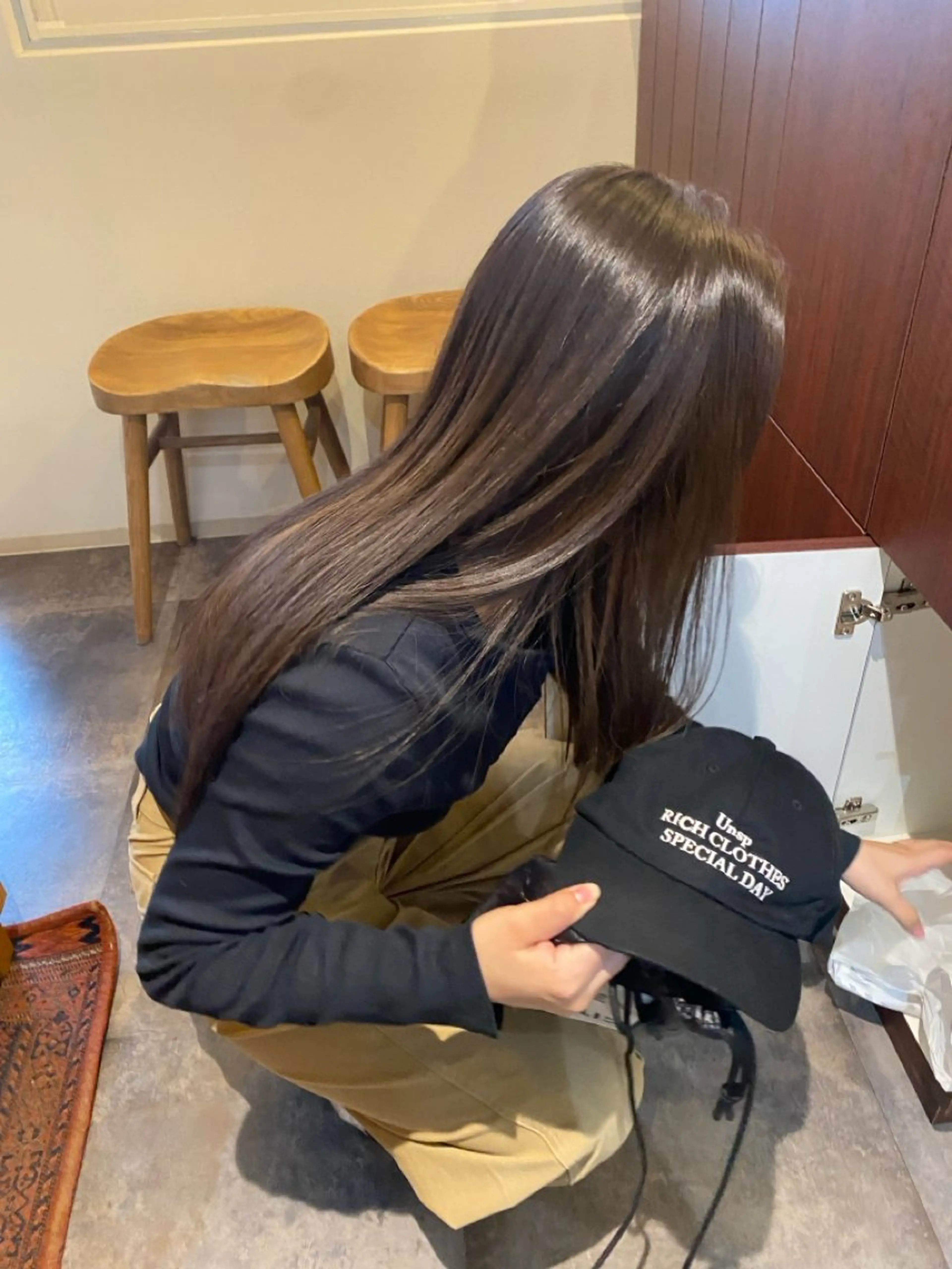 ロング ヘアカラー トリートメント みやけ ひなのヘアスタイル