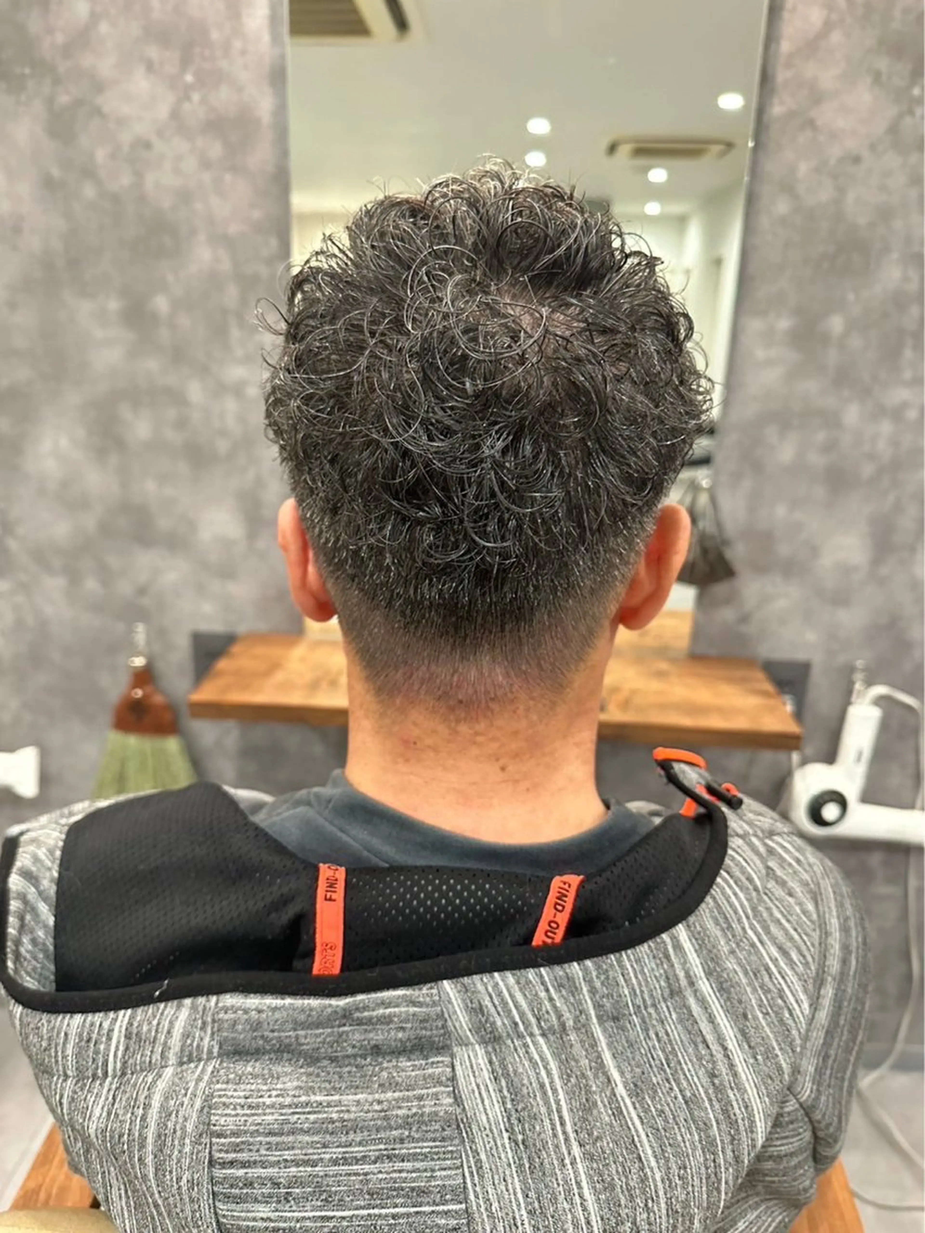 カット＋ポイントパーマ　¥8000の写真