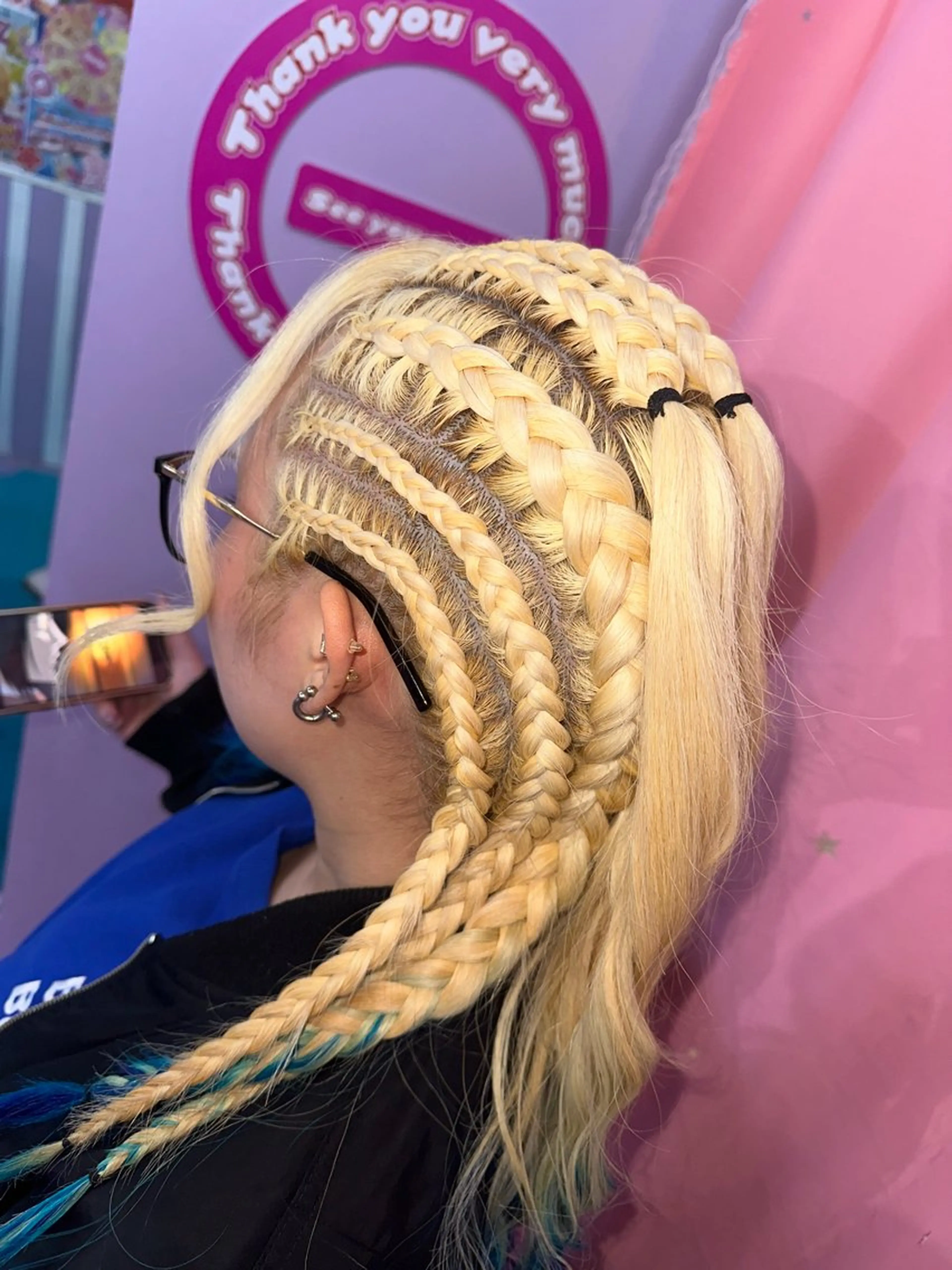 ロング ♮やっしー♮ 🌈派手髪🌈のヘアスタイル