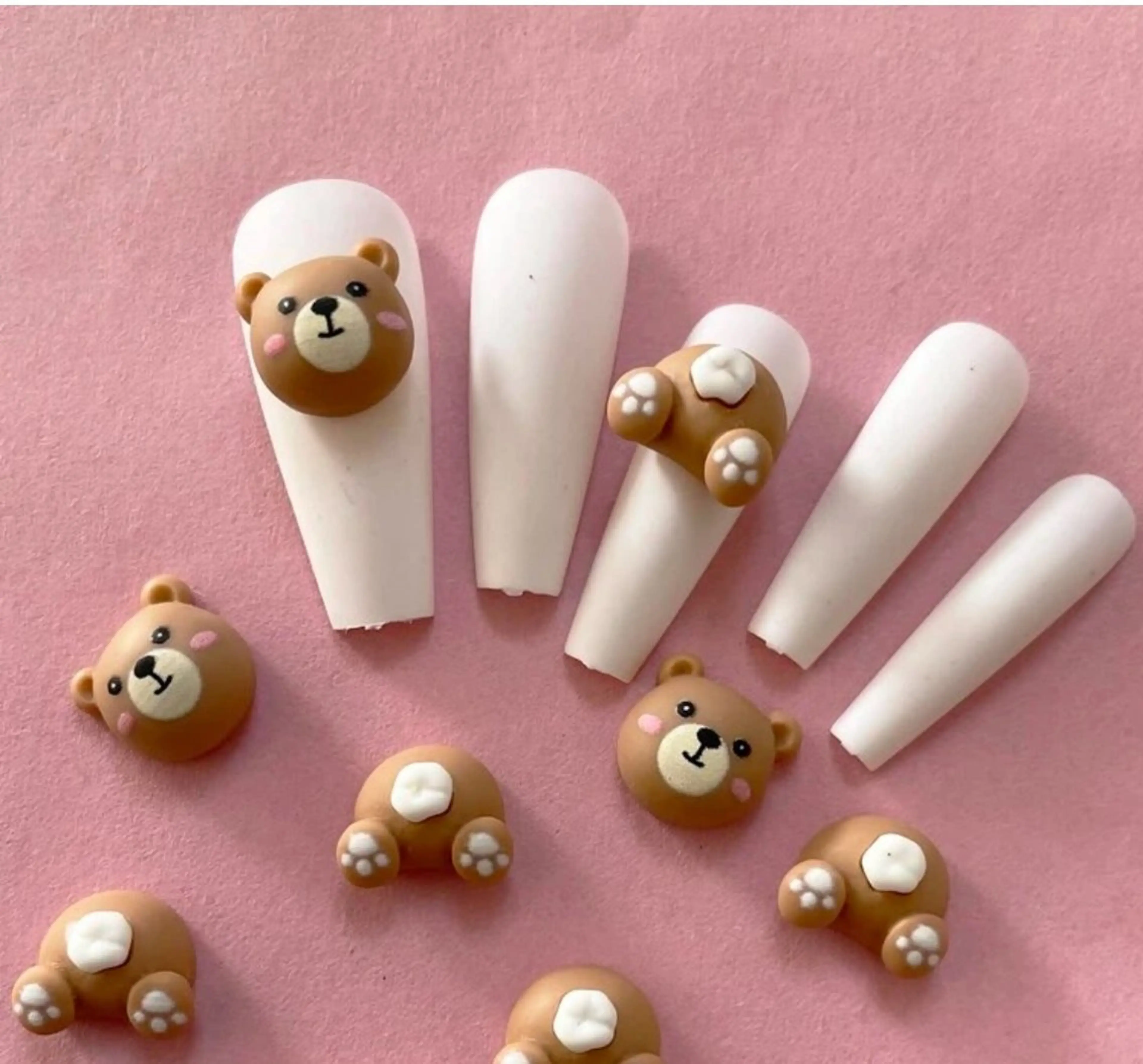 ネイル free hug Hiromiのネイルデザイン