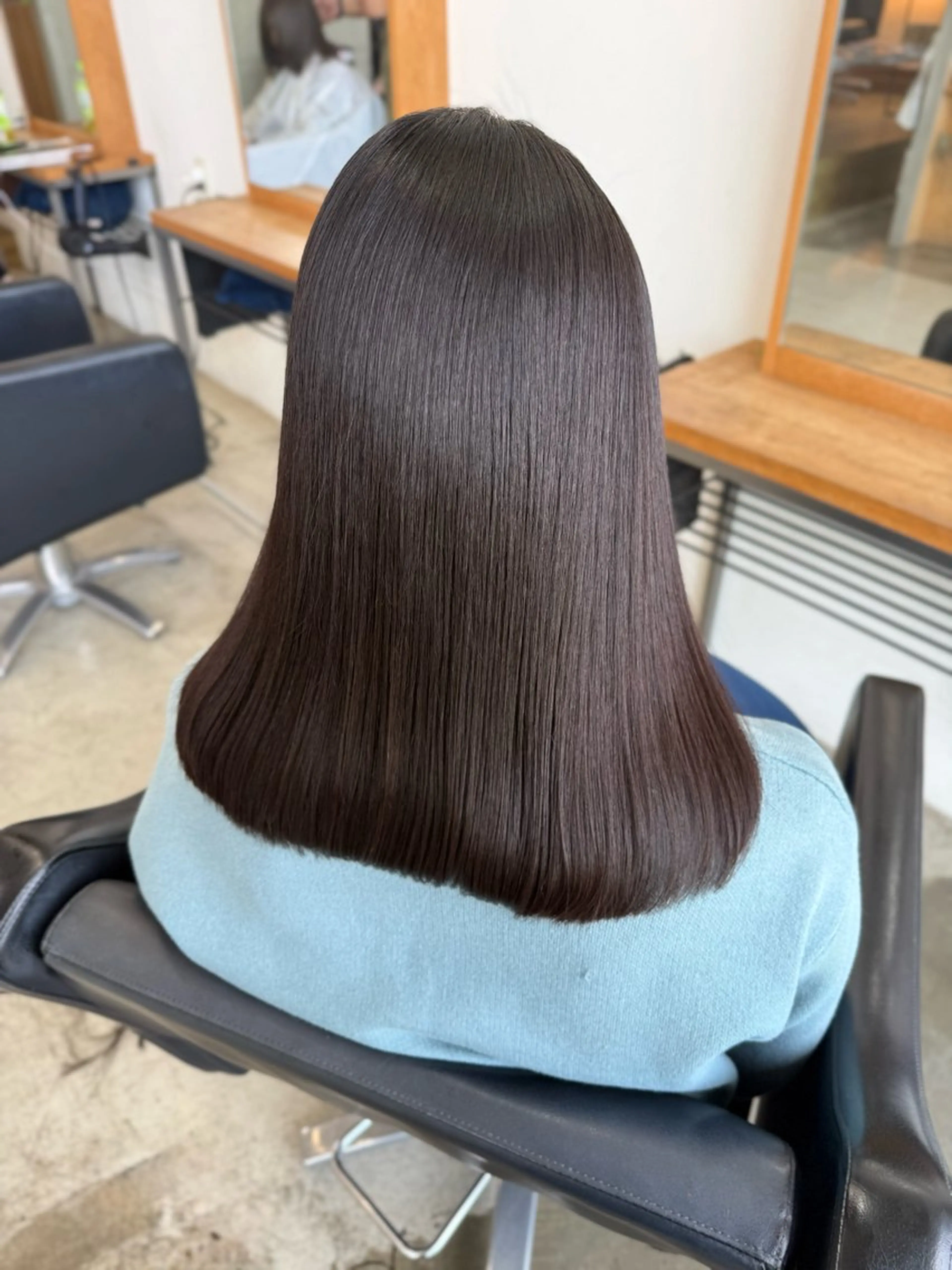 ミディアム 縮毛矯正 トリートメント 縮毛矯正 トリートメント 志賀 美沙のヘアスタイル