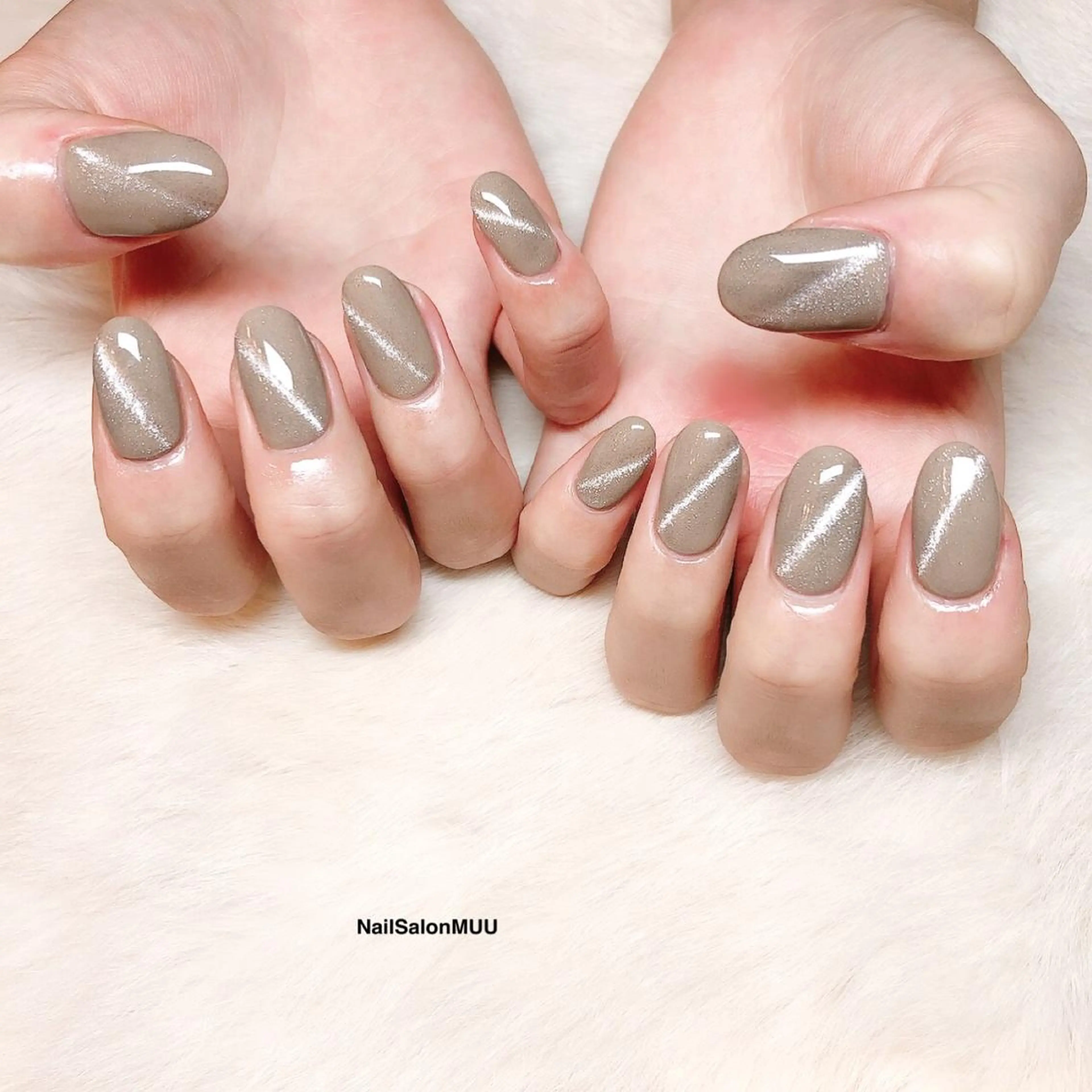 パラジェル【オフ&甘皮ケア込み】マグネットネイル☆ワンカラー¥7700の写真