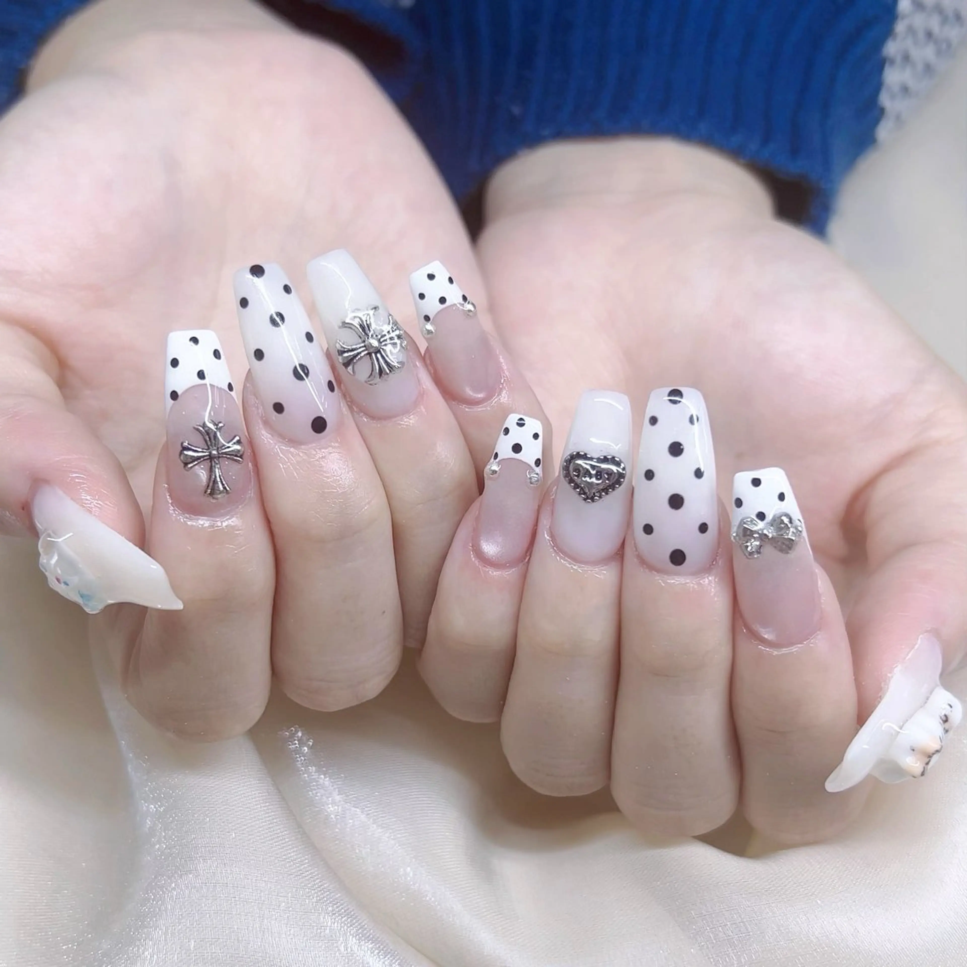 ネイル ハンドネイル NAILサロン 木にいるのネイルデザイン