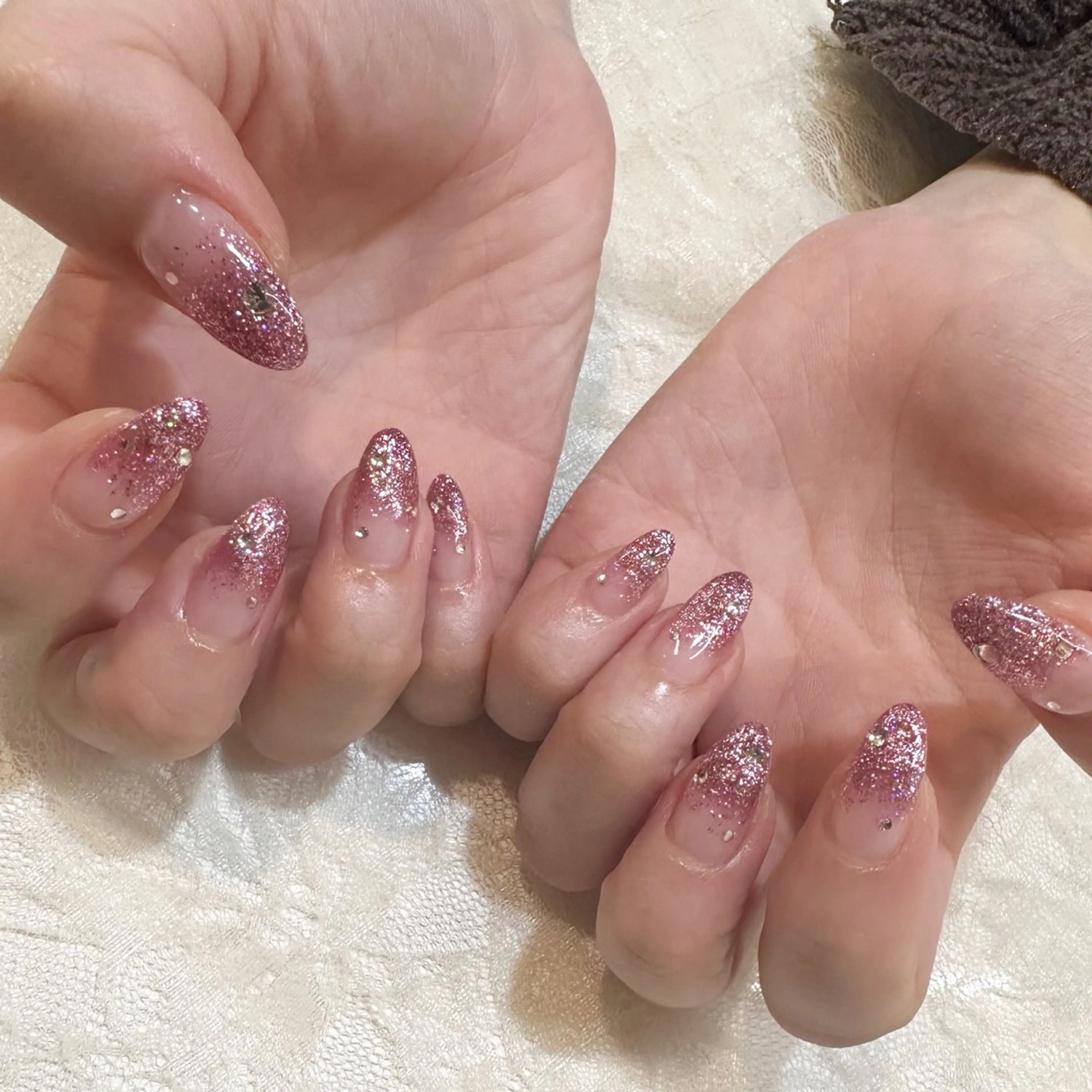 ネイル グラデーション ラメ(グリッター) ラメグラデーション nailist yuiのネイルデザイン