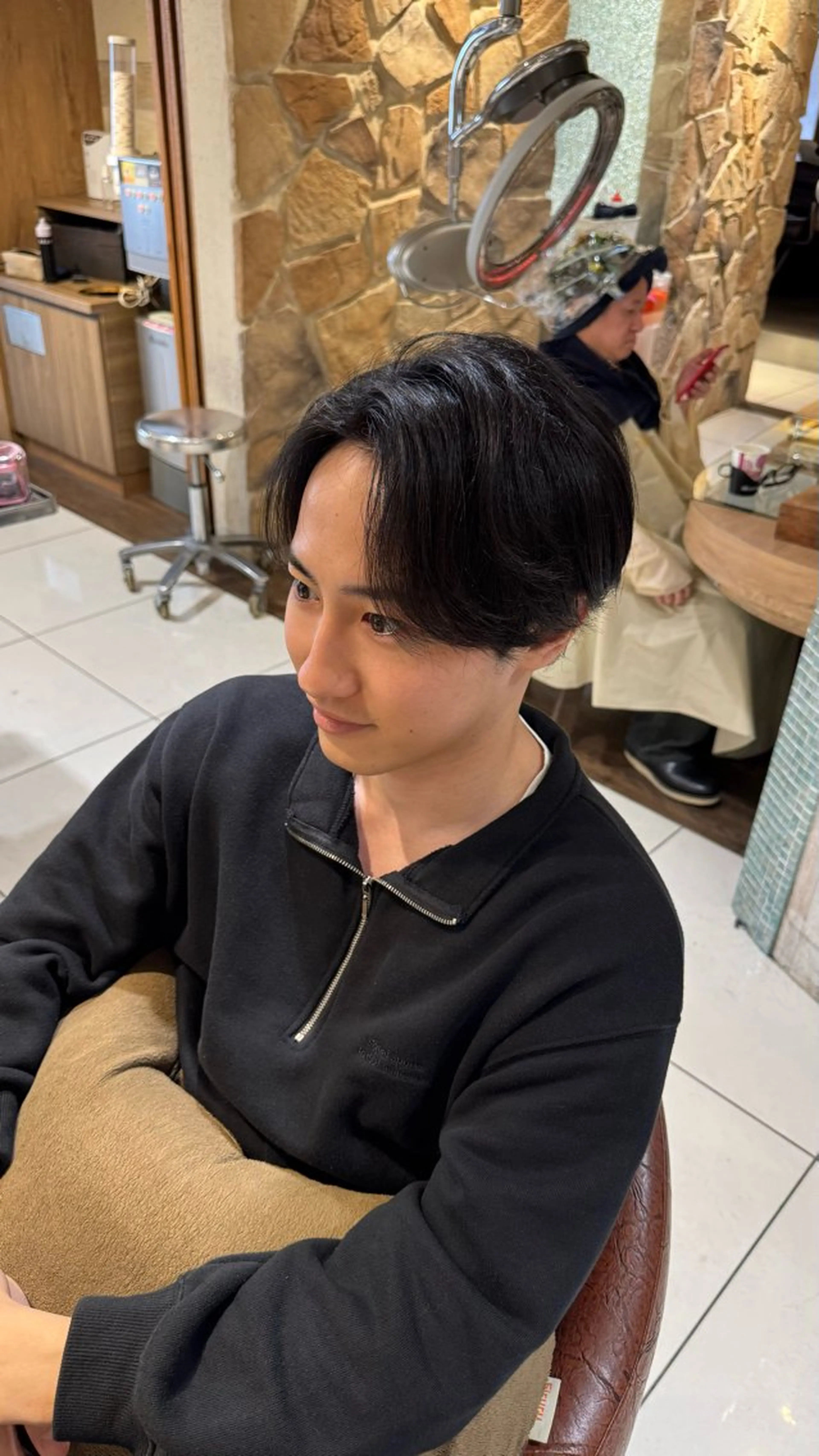 ショート カラー パーマ メンズ カット パーマ トリートメント 新宿のパーマ職人/ メンズパーマ/石見のヘアスタイル