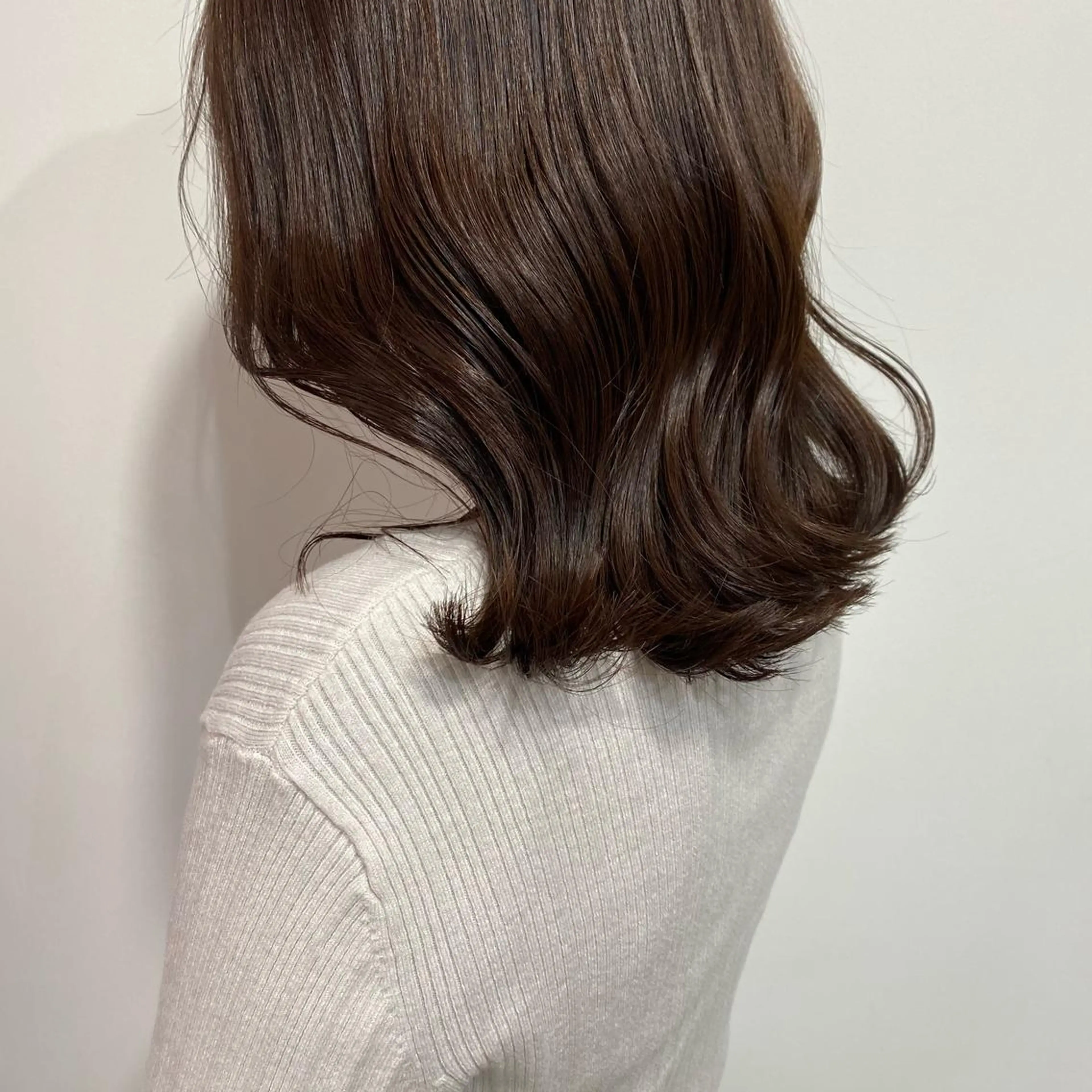 ミディアム カラー 髪質改善サロン🫧 戎谷栞菜のヘアスタイル