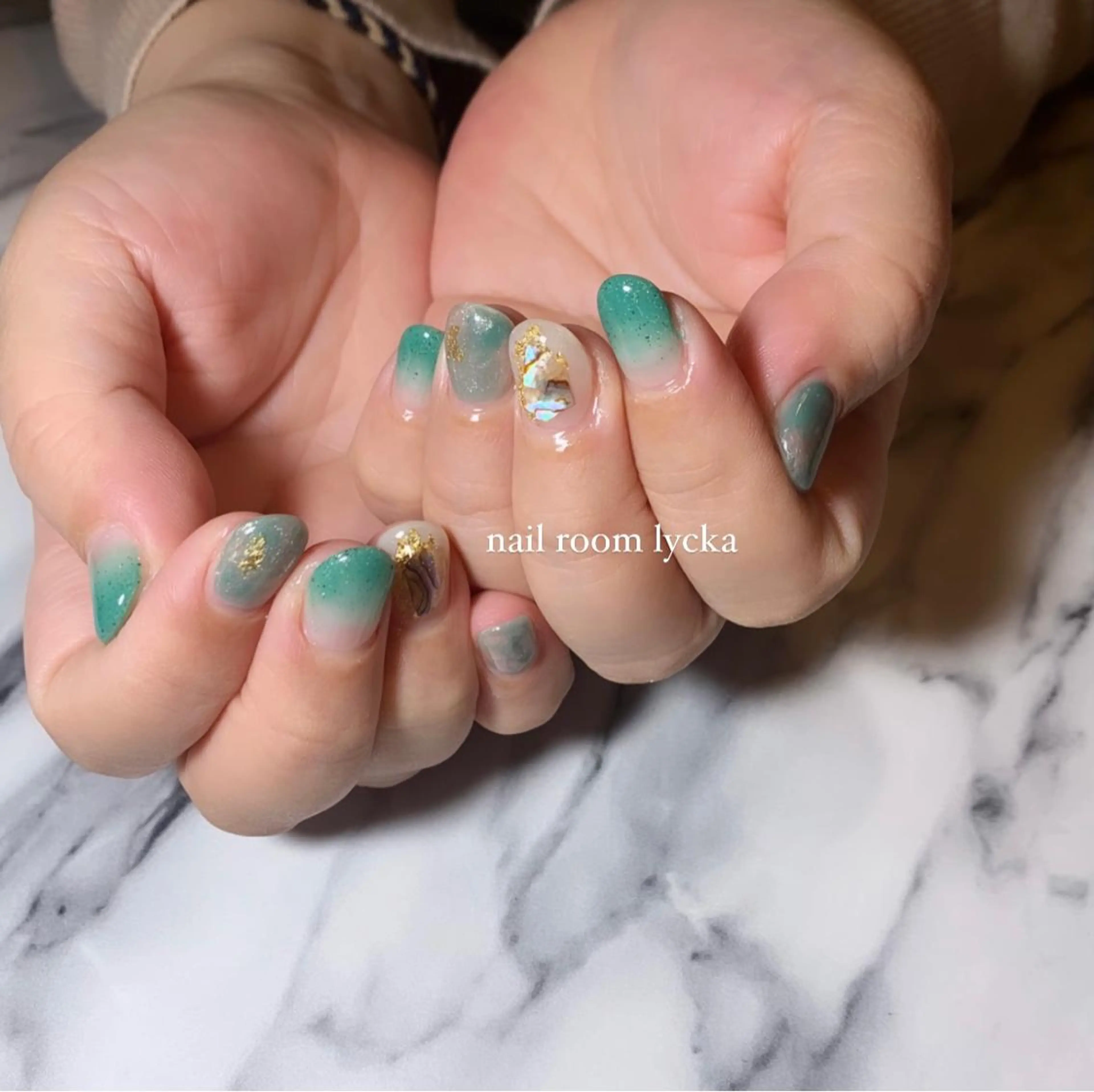 ネイル ﾈｲﾙﾙｰﾑﾘｯｶ 𝐦𝐚𝐲𝐮のネイルデザイン