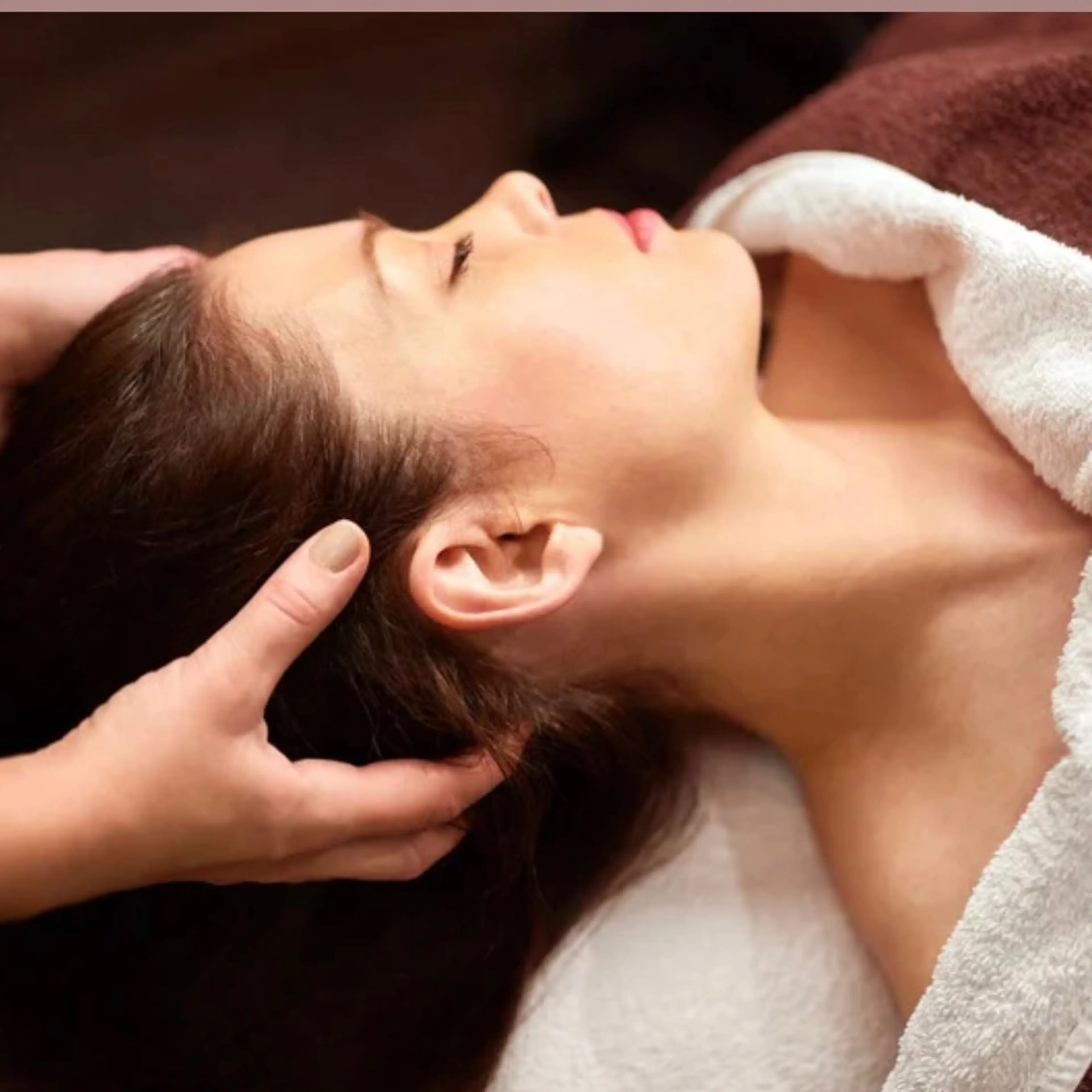 極上の睡眠☆  ドライヘッドスパ30分 ＋デコルテ30分　計60分のコースの写真