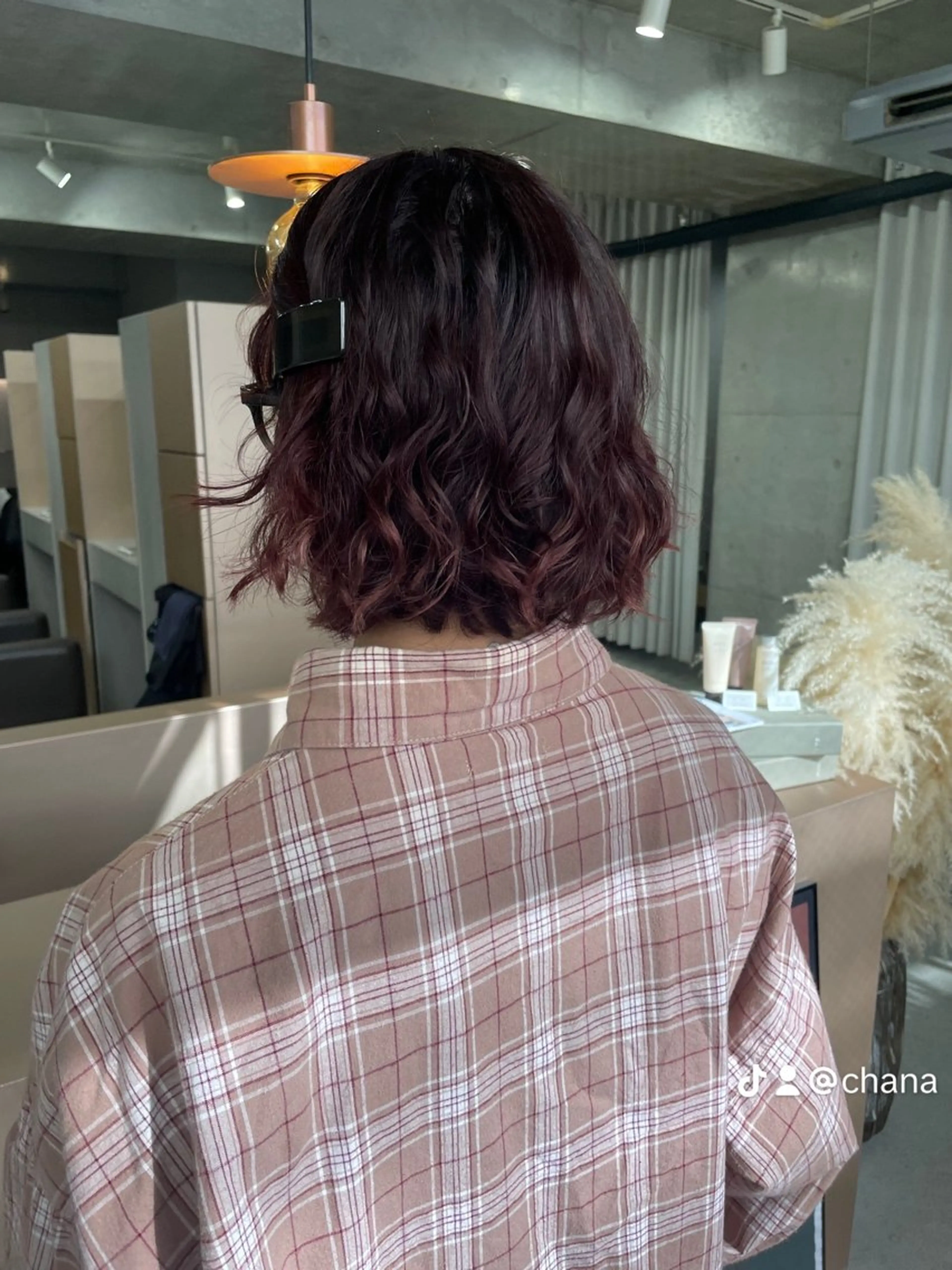 ミディアム カラー パーマ カット ヘアカラー トリートメント 表参道🌿赤み消し カラー/チナツのヘアスタイル