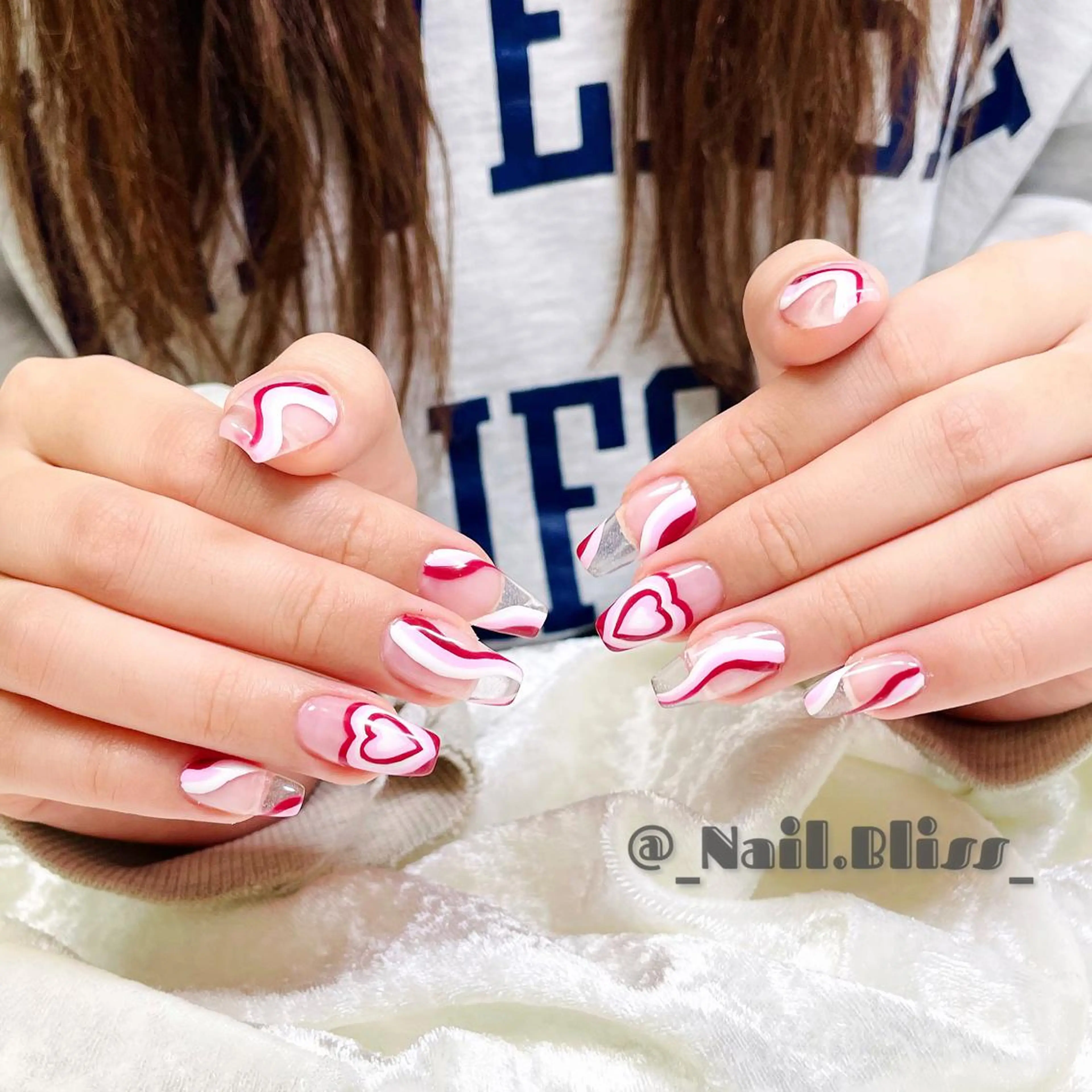 ネイル クリアネイル ハンドネイル NAIL BLISSのネイルデザイン