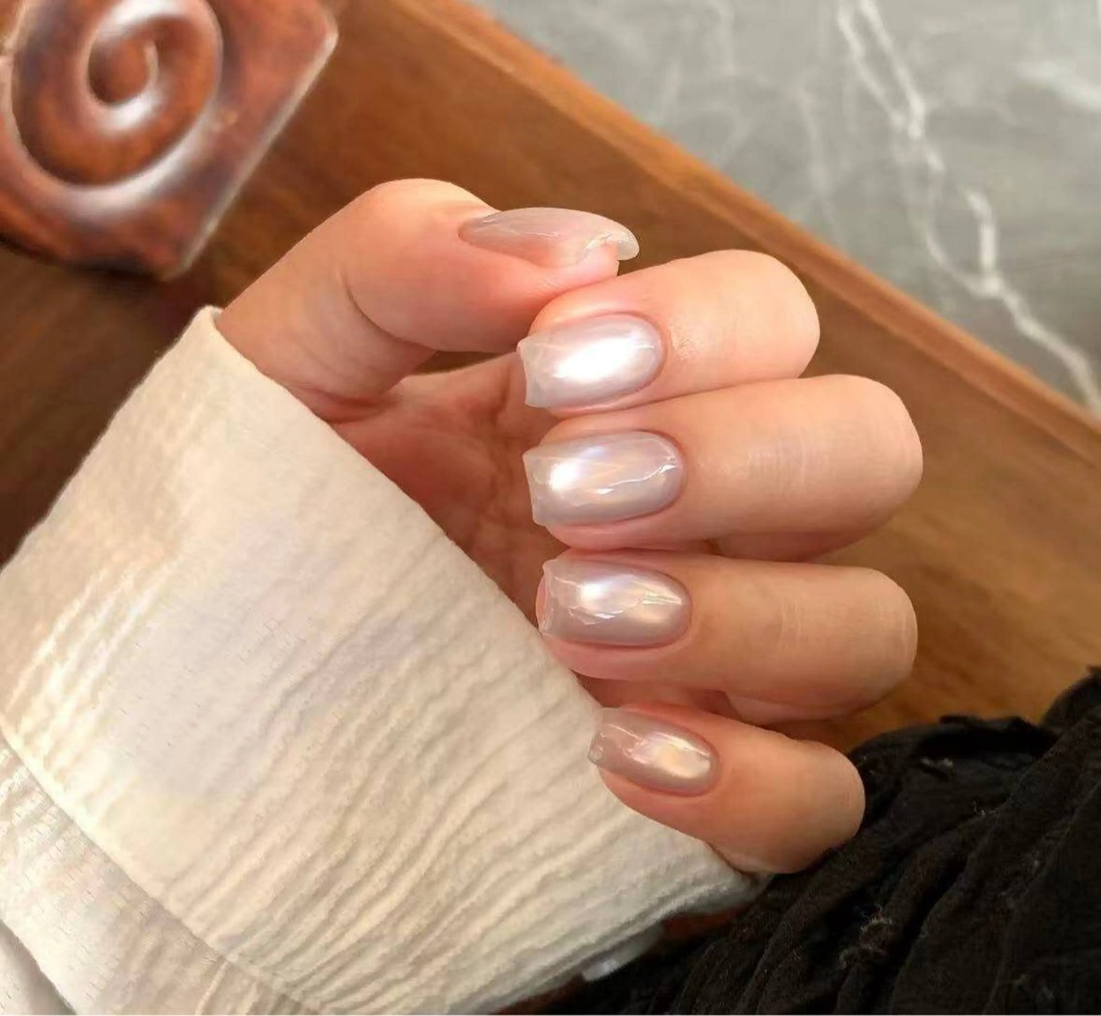 ネイル オーロラネイル フラワーネイル フットネイル フレンチネイル ジェルネイル ハンドネイル BabyYouMi nailのネイルデザイン