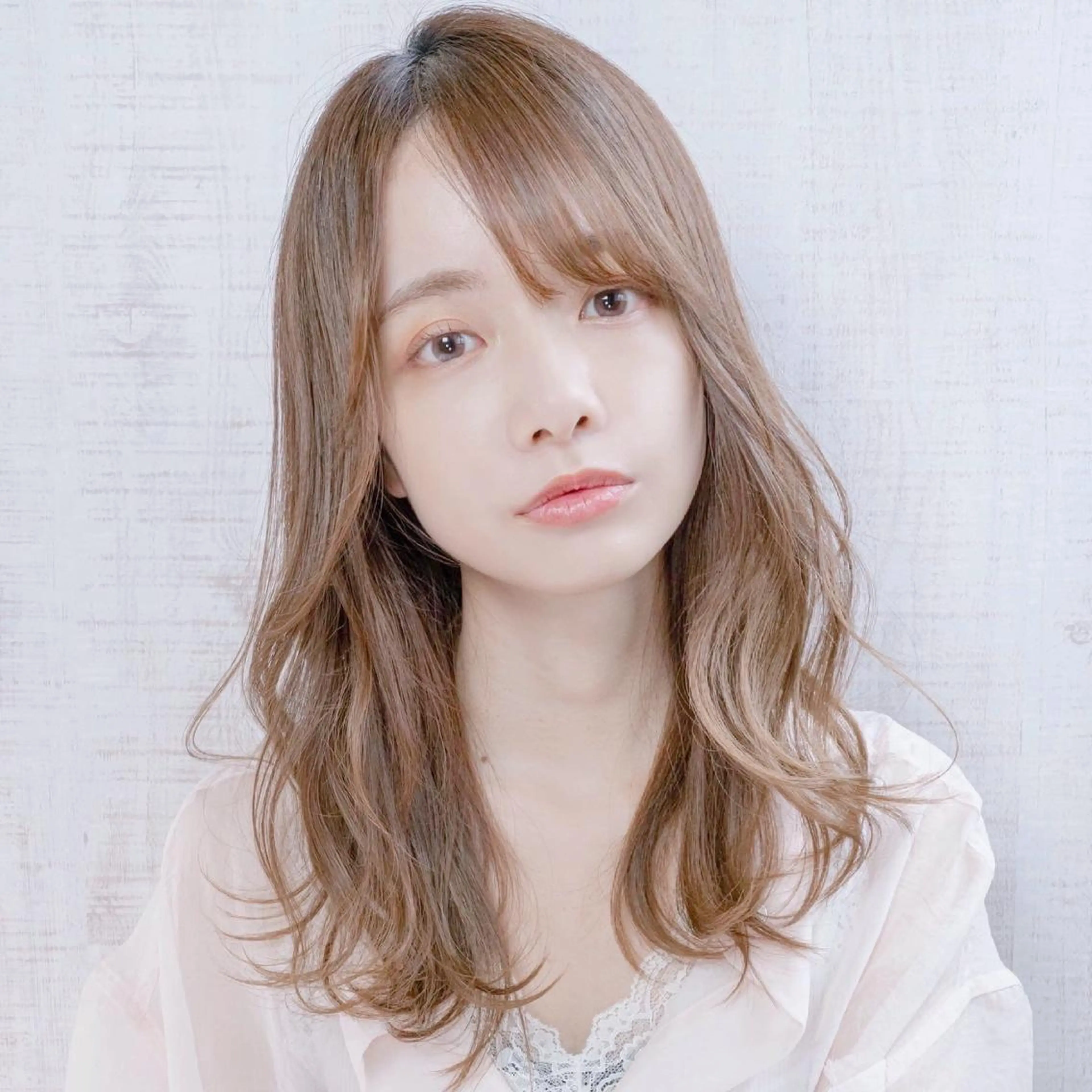 セミロング カラー 新宿/韓国風レイヤー 髪質改善/渋谷直樹のヘアスタイル