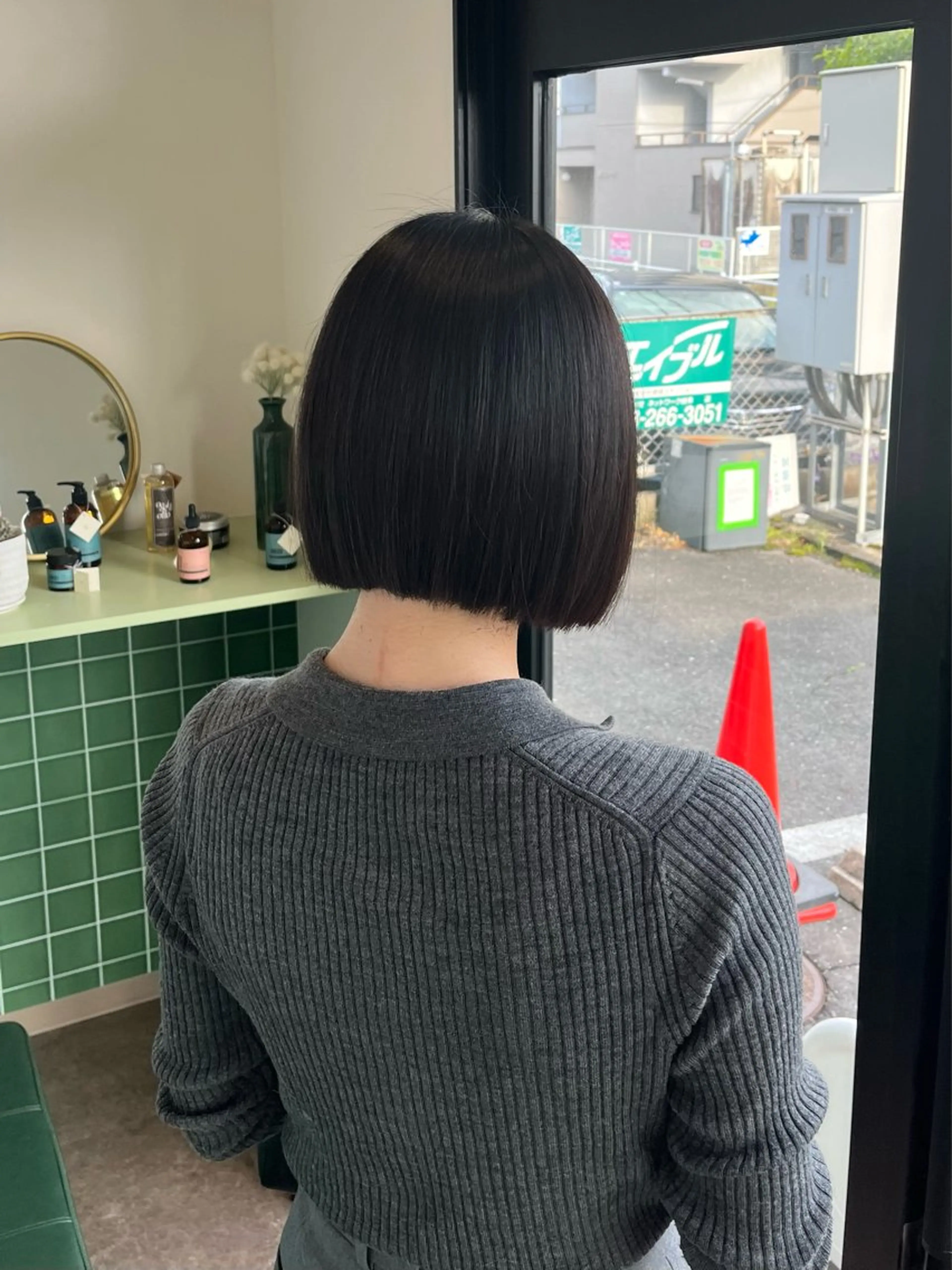 ショート ボブ カット 本木下朋花/髪質 改善×ダブルカラーのヘアスタイル