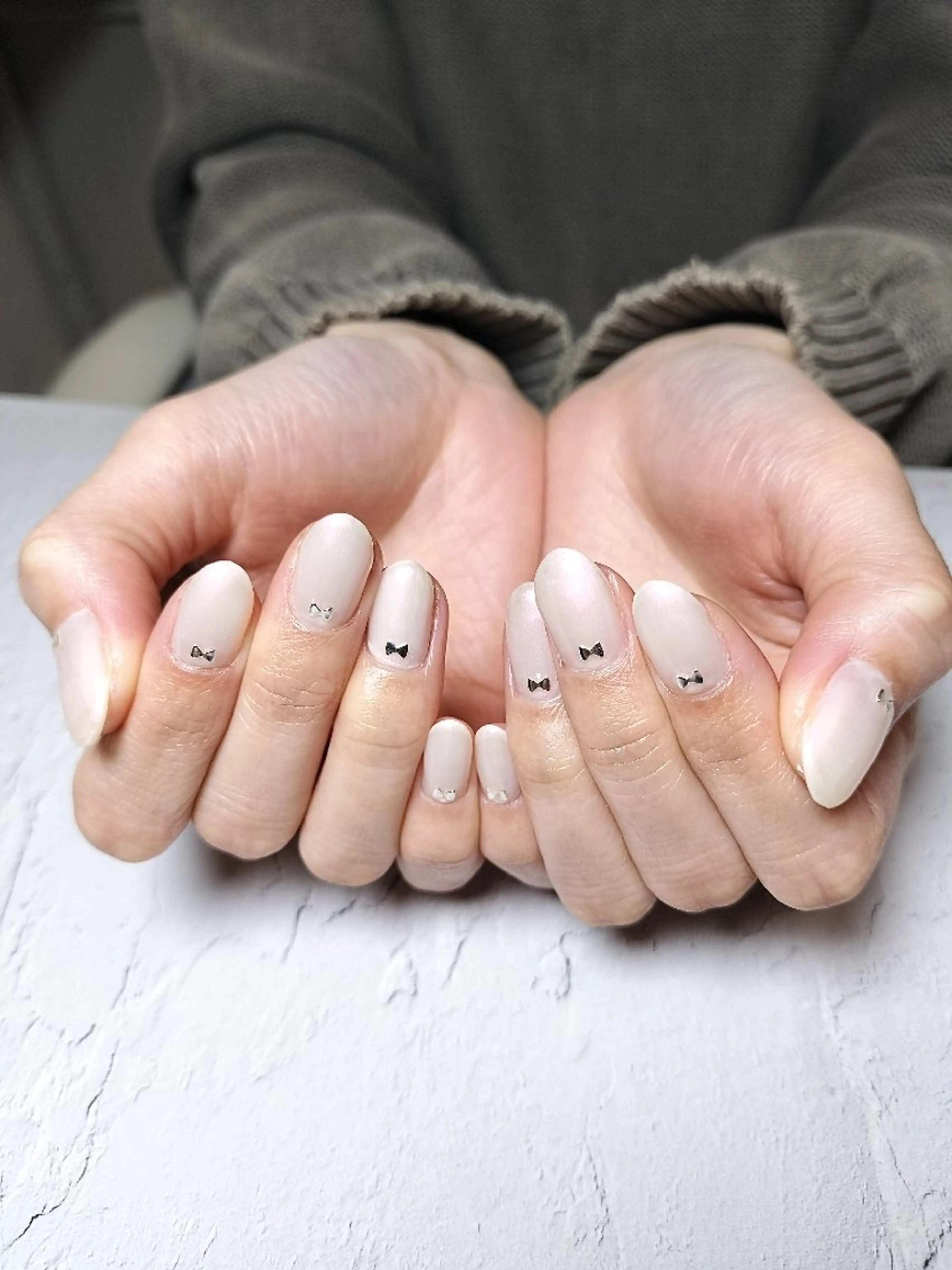 ネイル ピンク ホワイト megumi. sのネイルデザイン