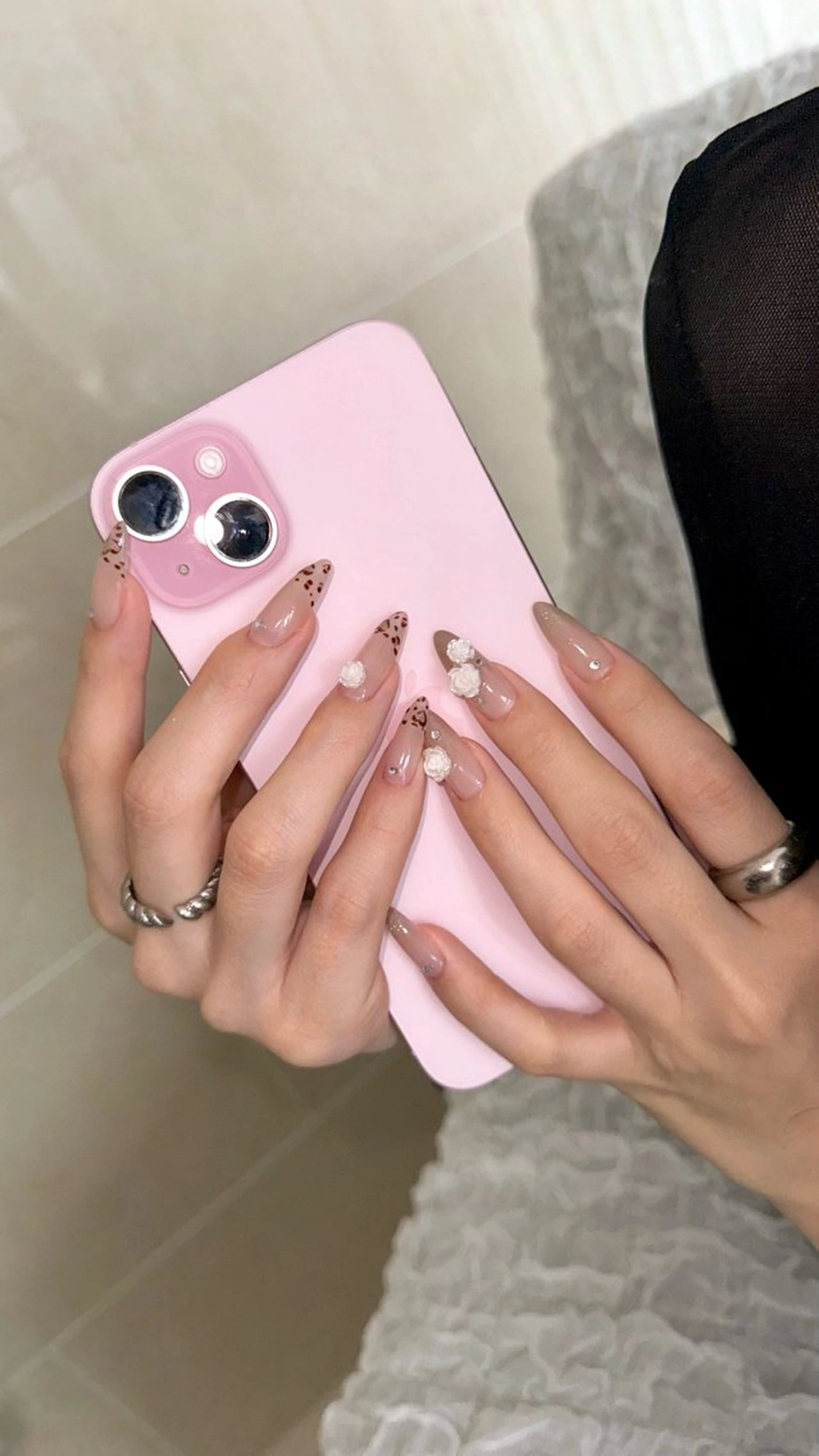 ネイル フラッシュネイル フレンチネイル グラデーション 韓国ネイル ニュアンスネイル nailsalon ChuColaのネイルデザイン