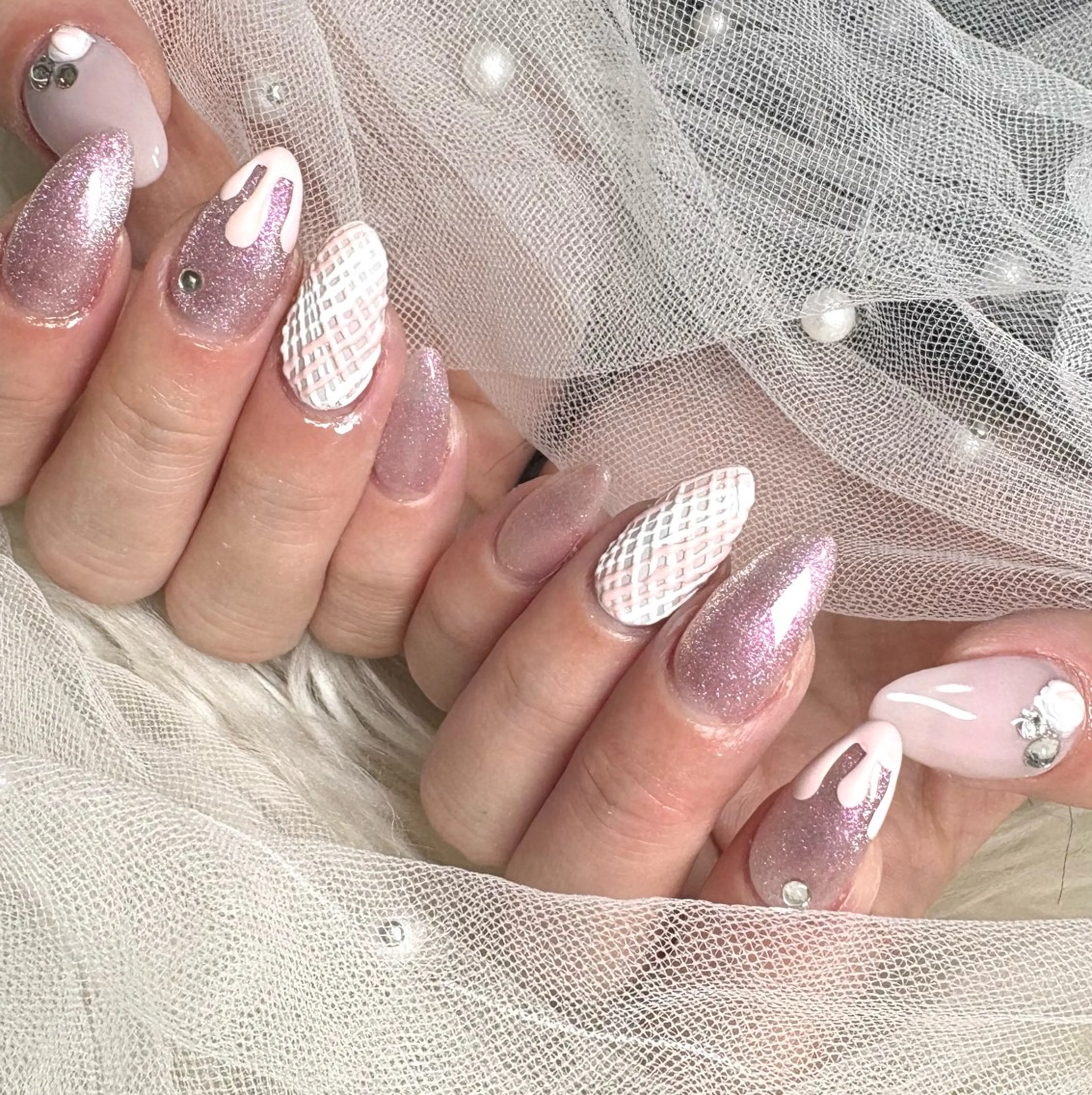 ネイル ハンドネイル &ME makiのネイルデザイン