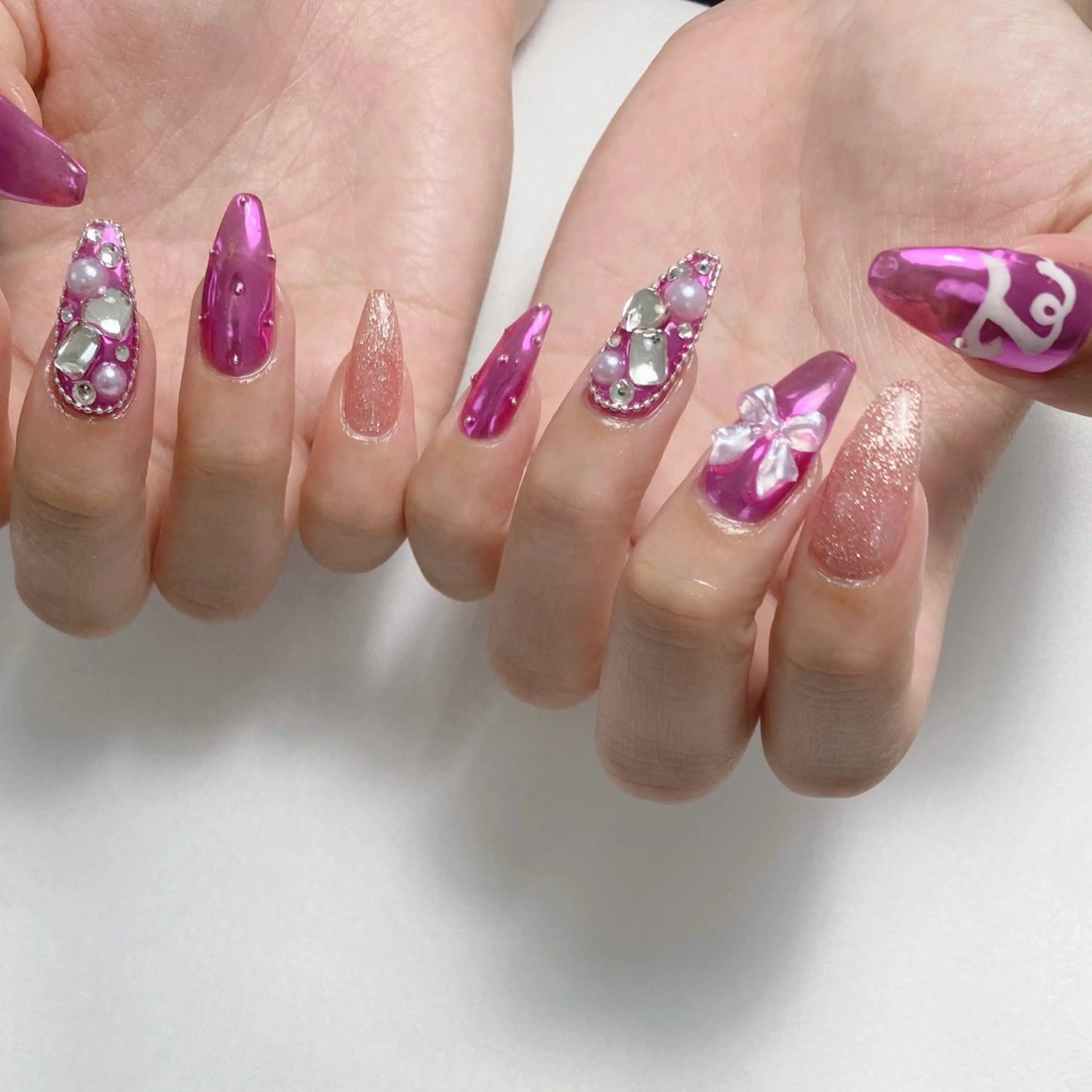 ネイル Beauty Lounge relle(リル)所属・relle 🥀✨ Kuronoのネイルデザイン