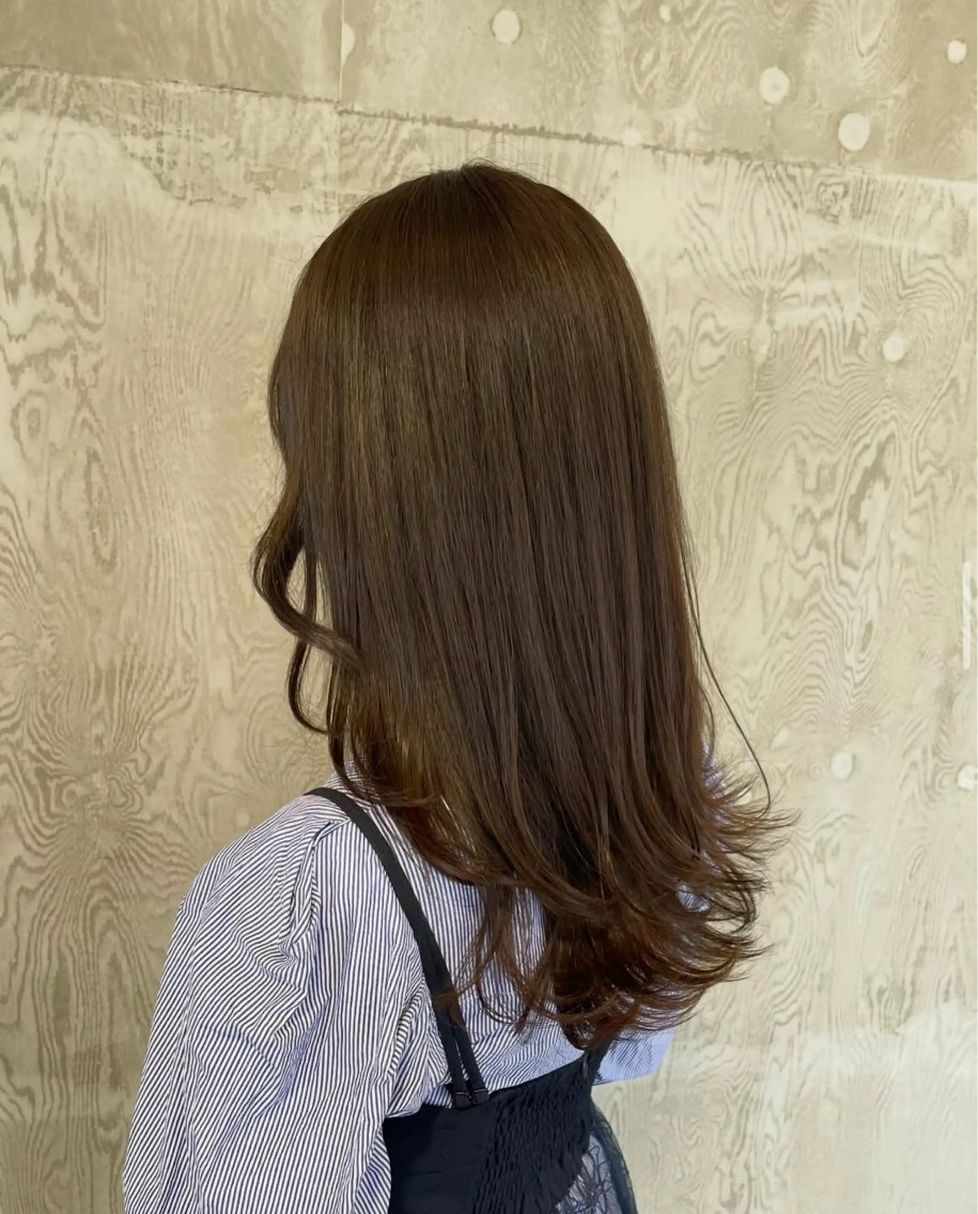 ロング カラー ブラウンカラー ナチュラルブラウン レイヤーカット GRANDEUR natsukiのヘアスタイル