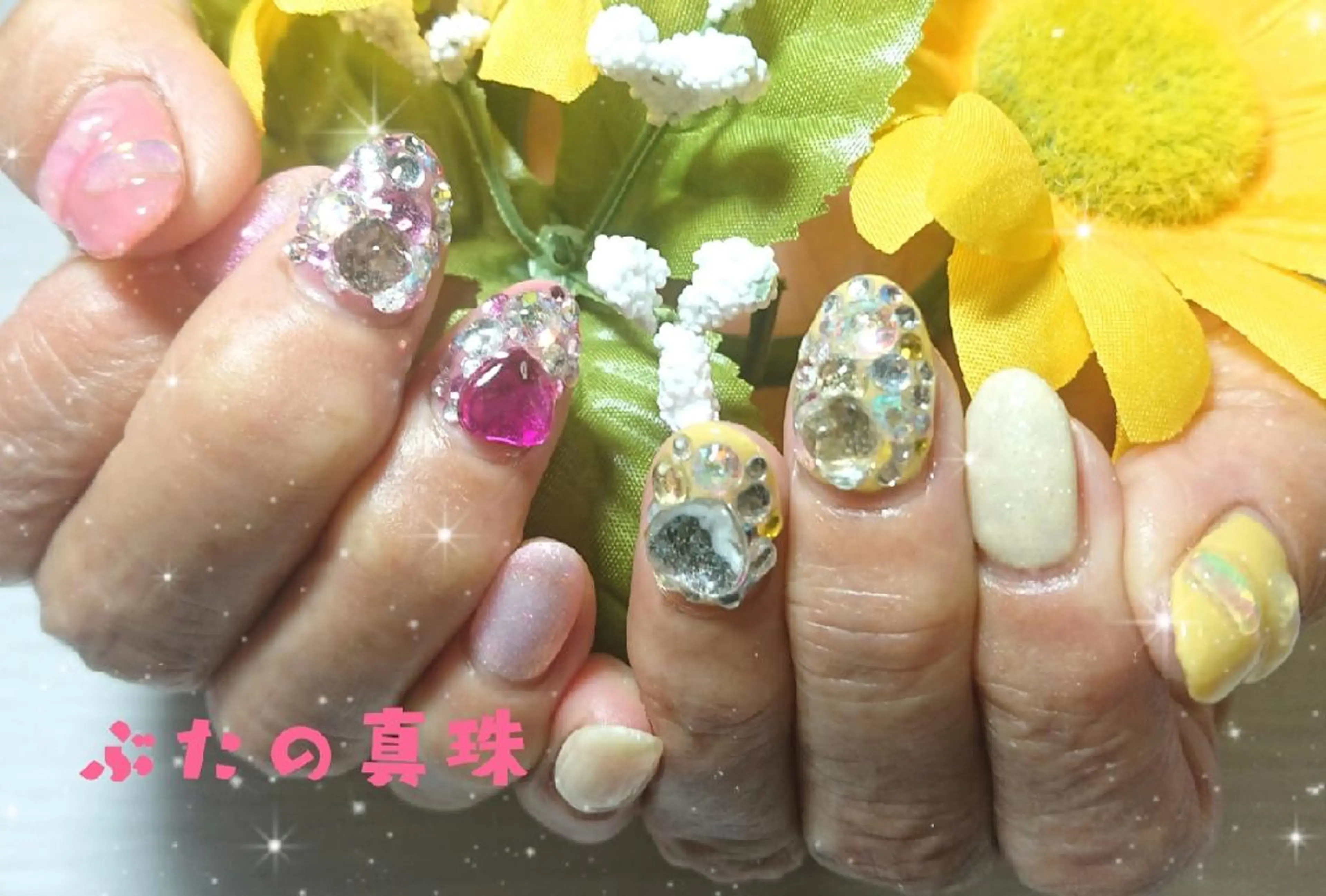 ネイル キラキラネイル 韓国ネイル 林 珠里のネイルデザイン