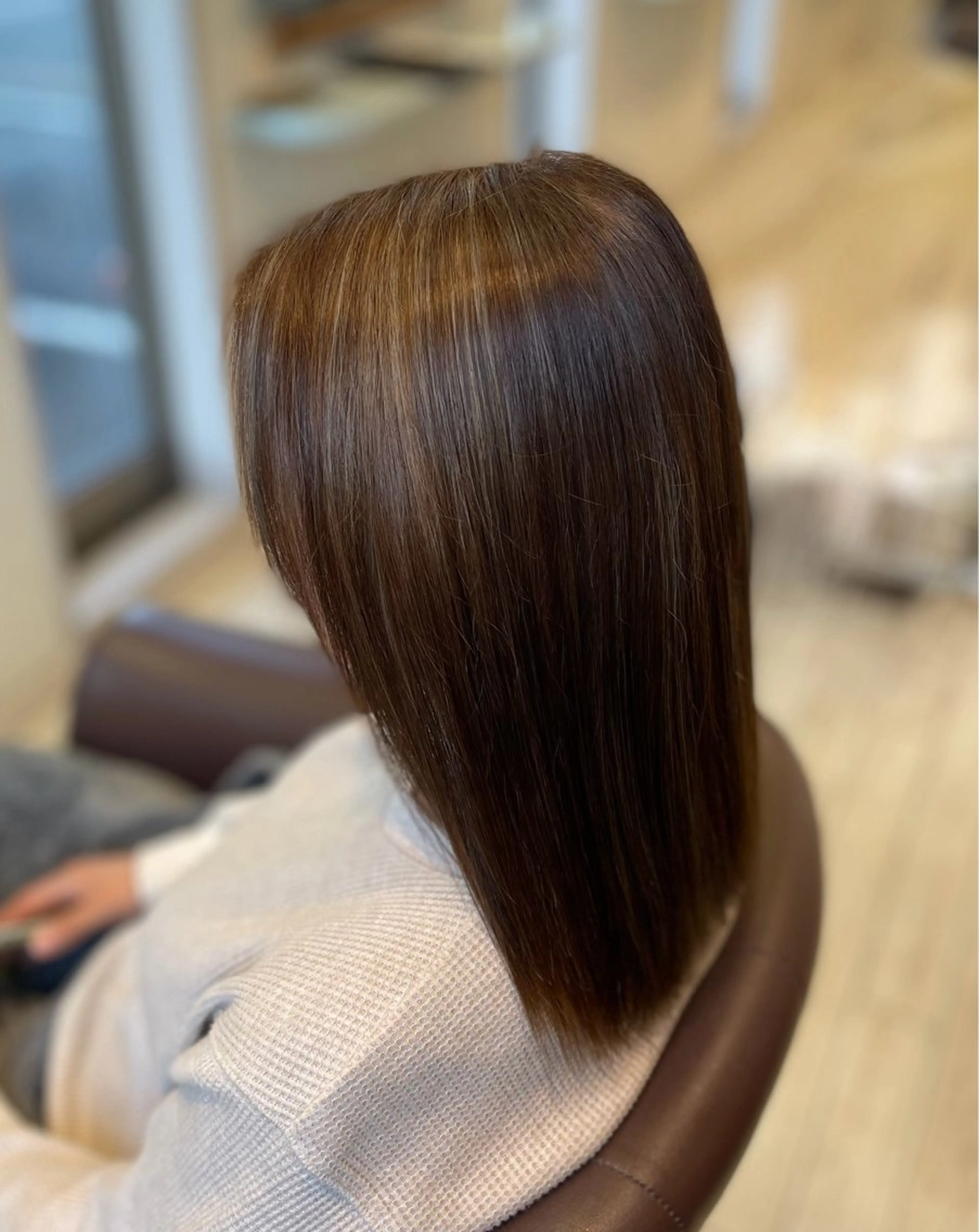 カラー MORE 【Yui】のヘアスタイル