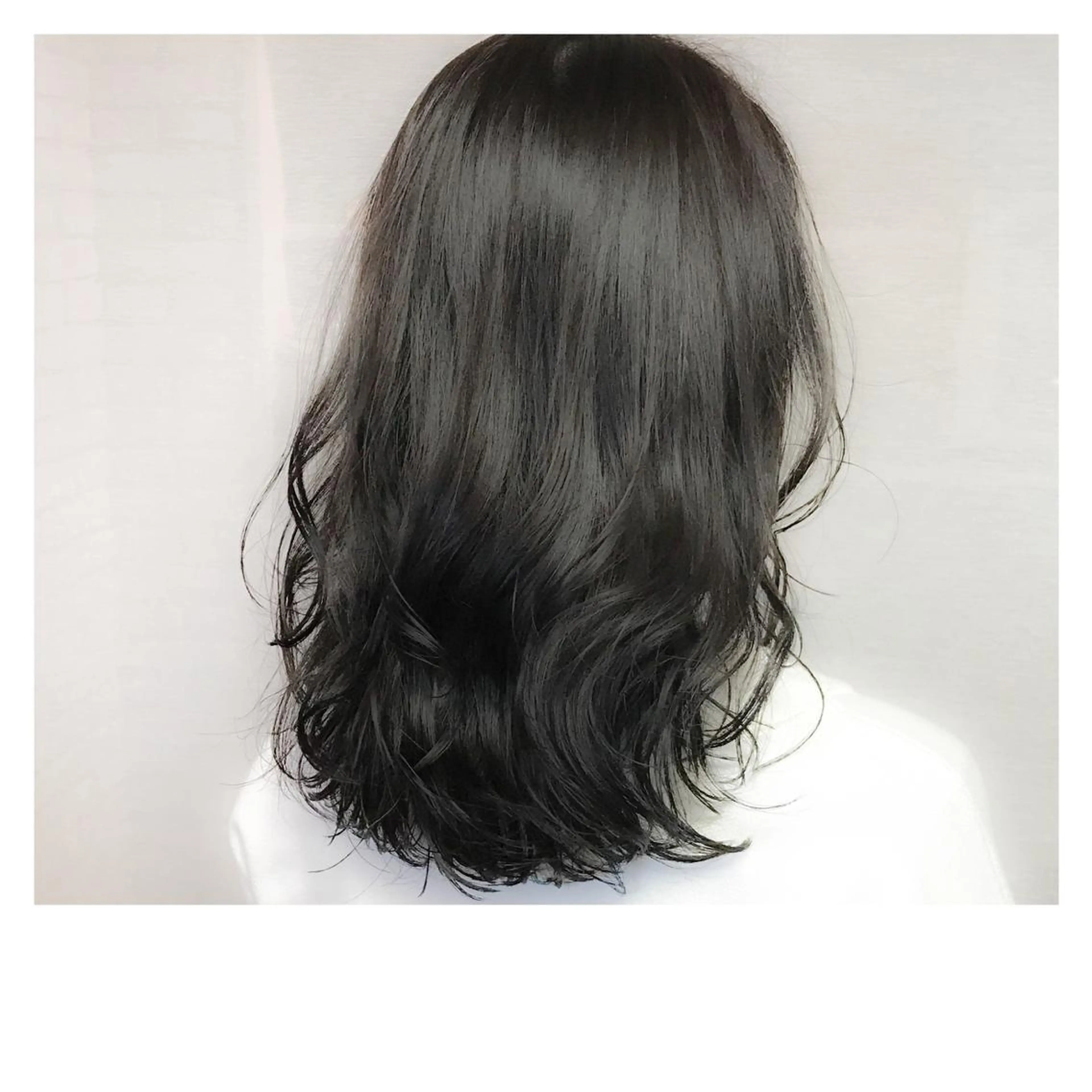 セミロング カラー パーマ 髪質改善、縮毛矯正 店長浅野太郎のヘアスタイル