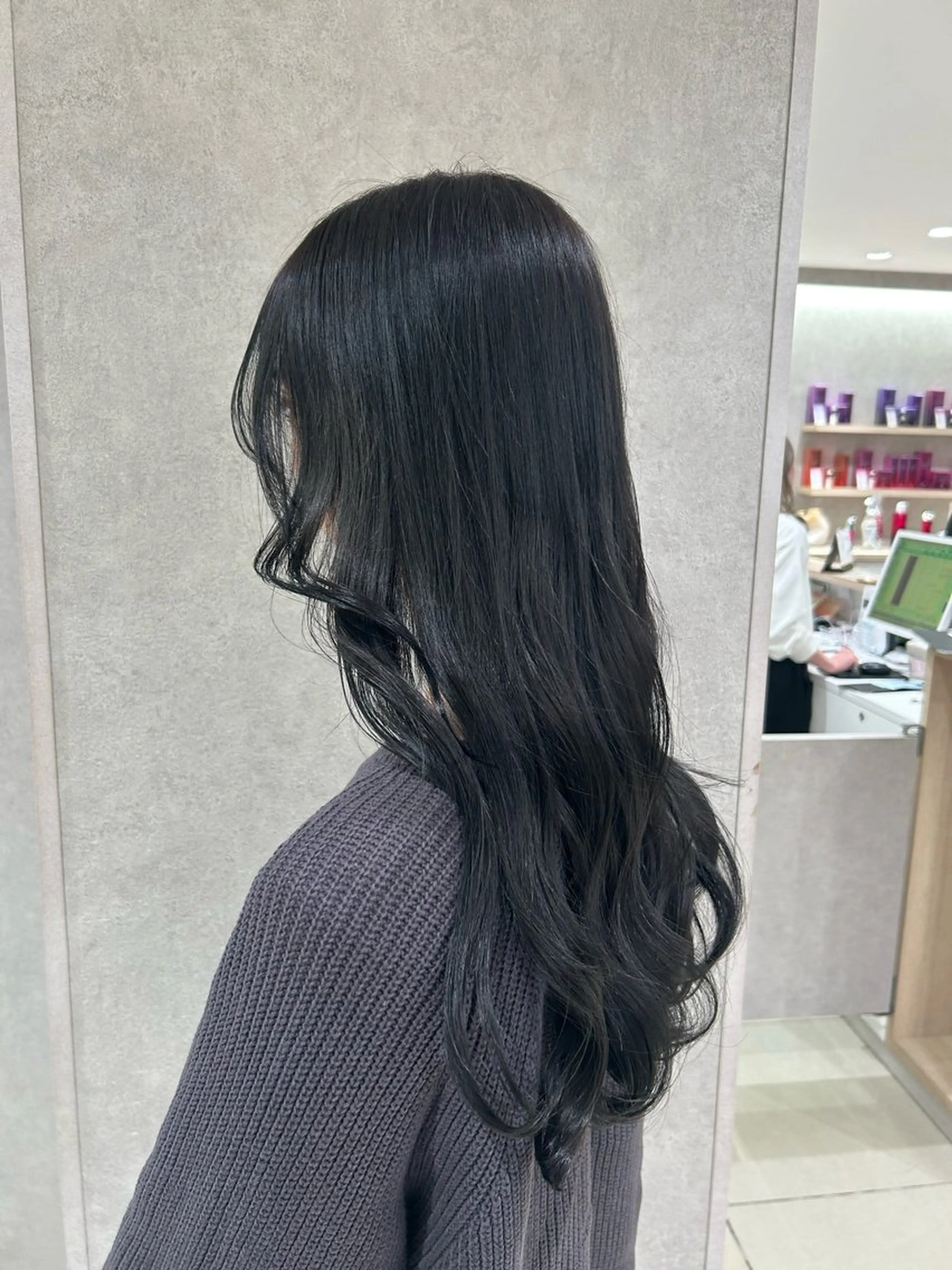 韓国ヘアになりたい方♡レイヤーカット＋ワンカラー＋クイックトリートメントの写真
