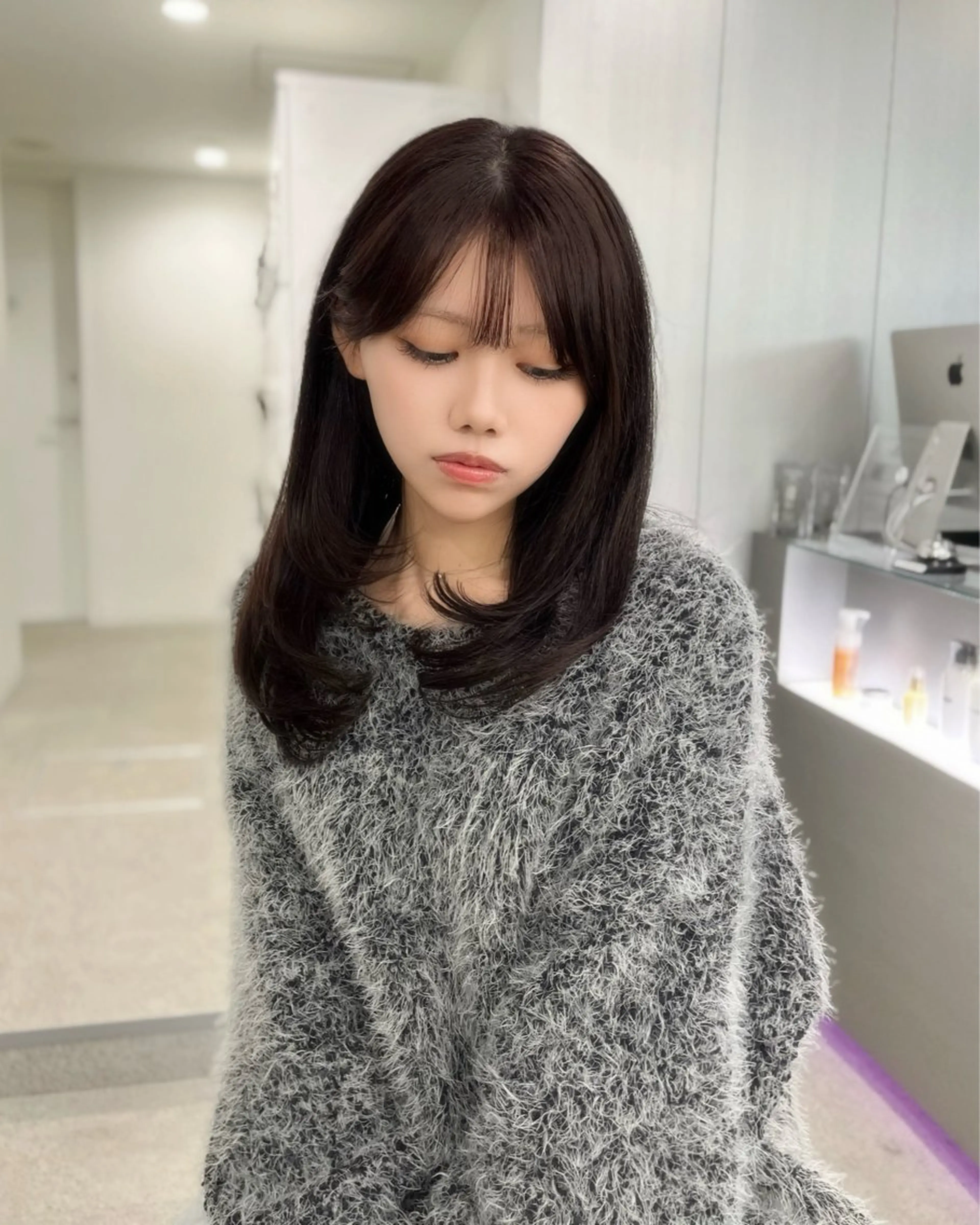 ミディアム カラー ブラウンカラー レイヤーカット 縮毛矯正/ハイトーン /パーマ/せき🧸のヘアスタイル