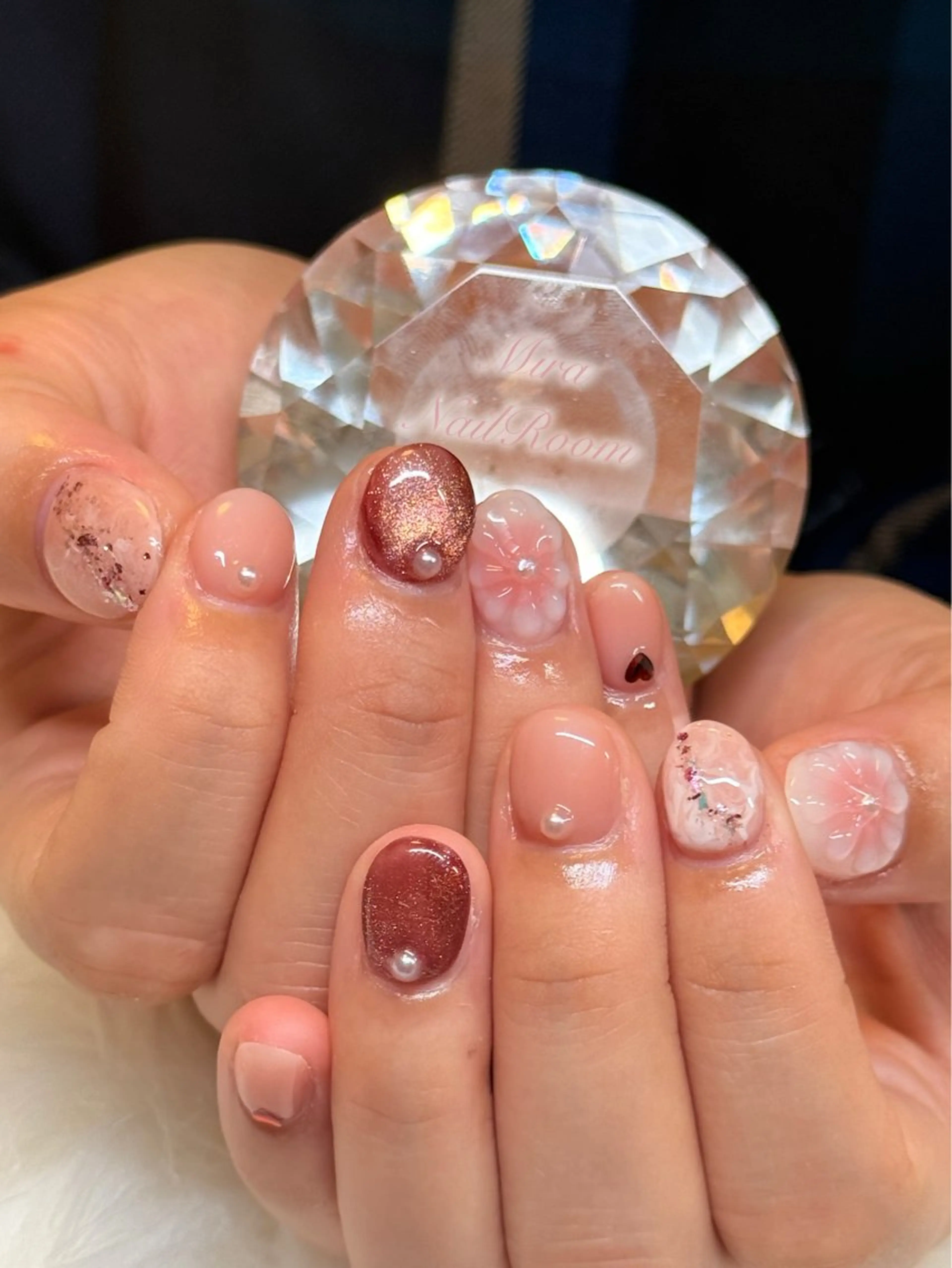 ネイル 持ち込み MIRA NAILROOMのネイルデザイン