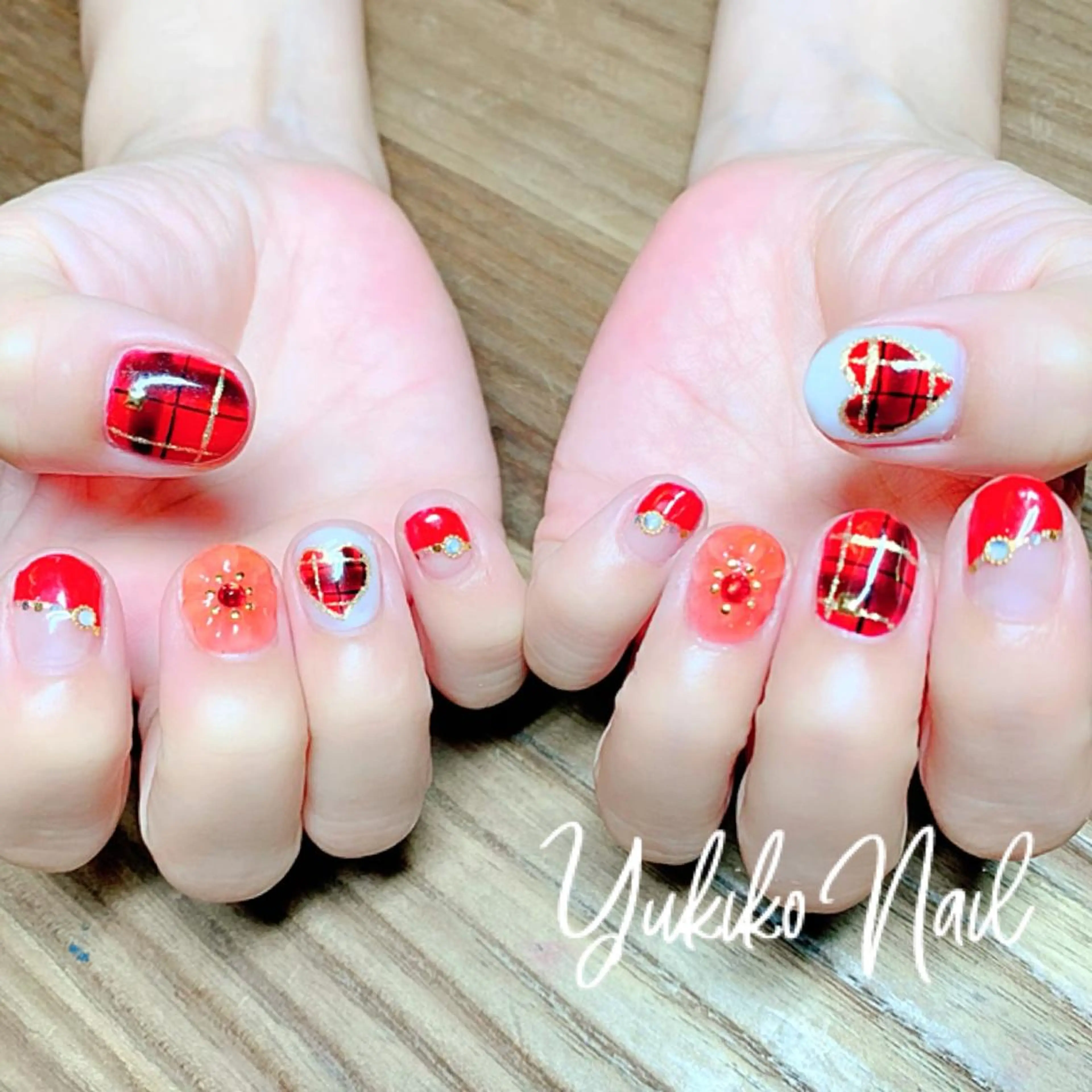 ネイル 持ち込み ハンドネイル ユキコ ネイルのネイルデザイン