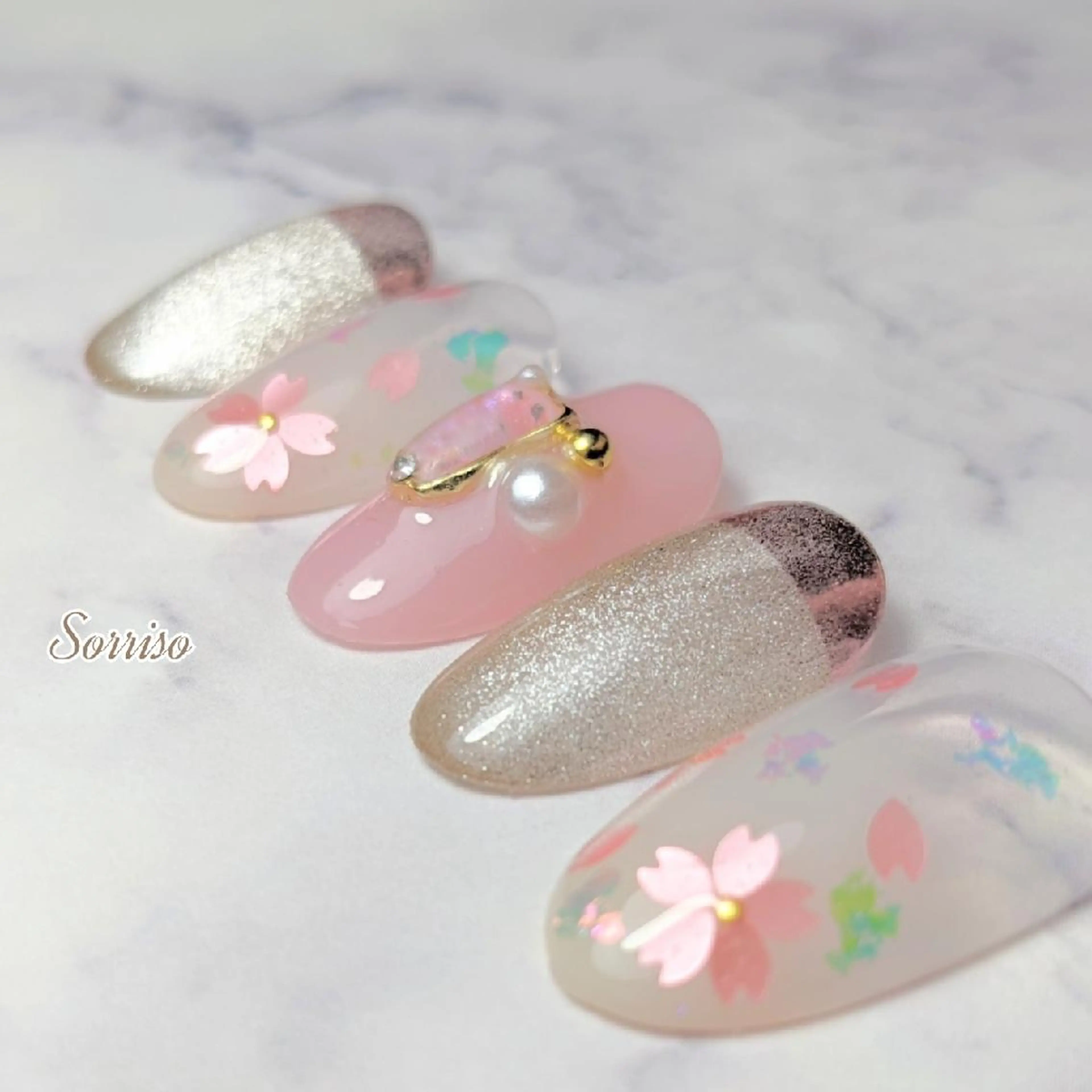 ネイル KOYAMA KIMIEのネイルデザイン