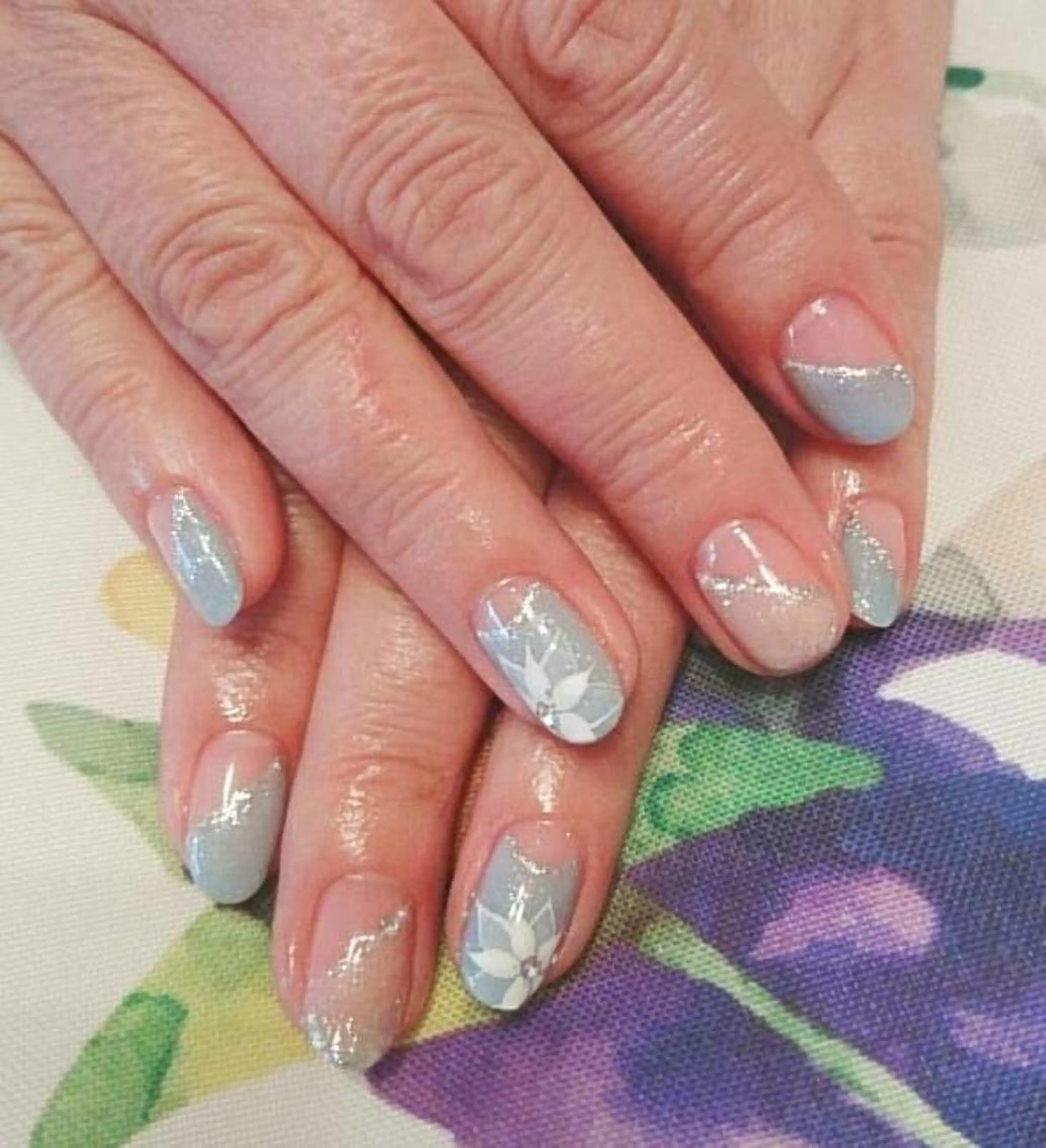 ネイル ハンドネイル Fleur 【フルール】のネイルデザイン