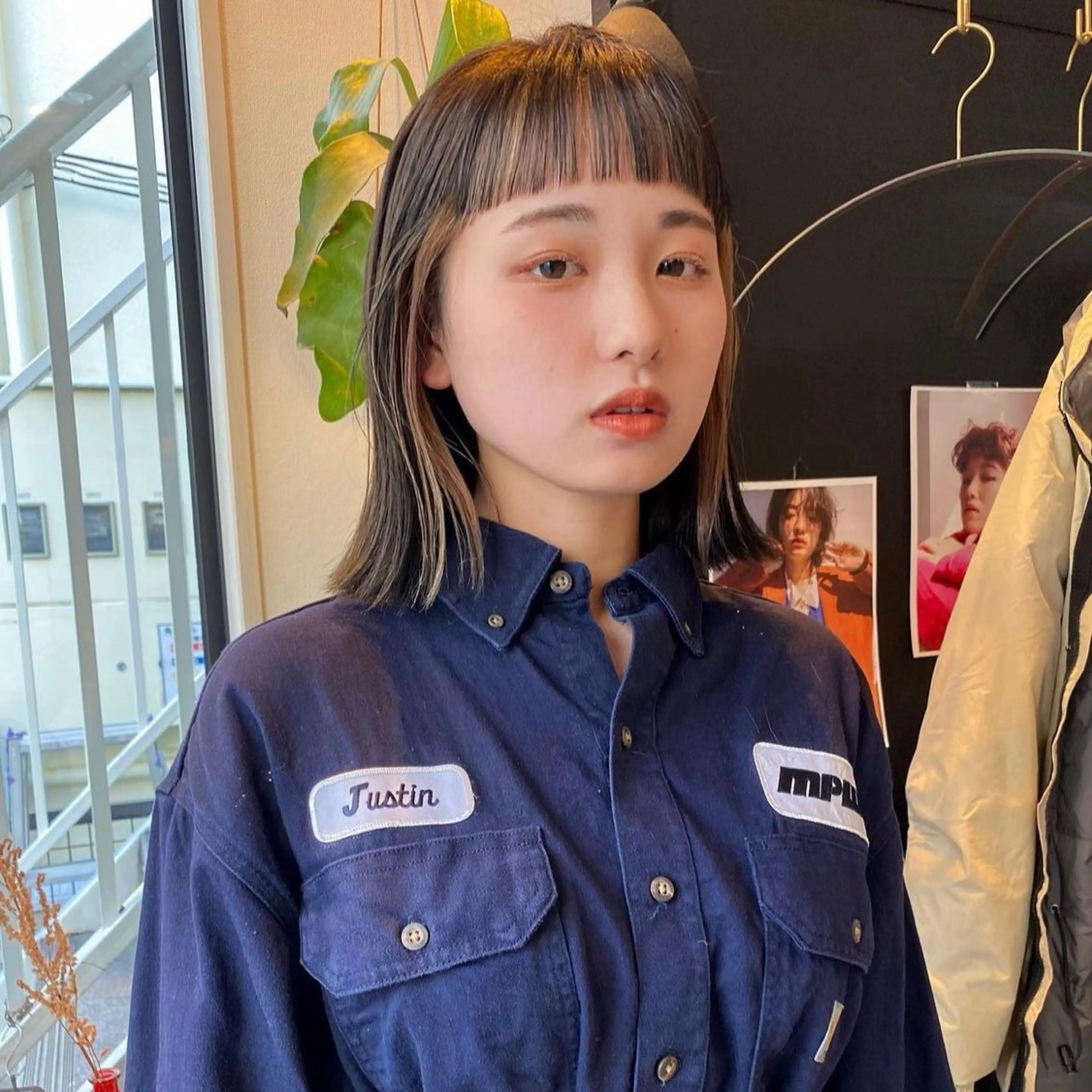 ミディアム オン眉 ブロンド／ブリーチ 【SITY.】のヘアスタイル