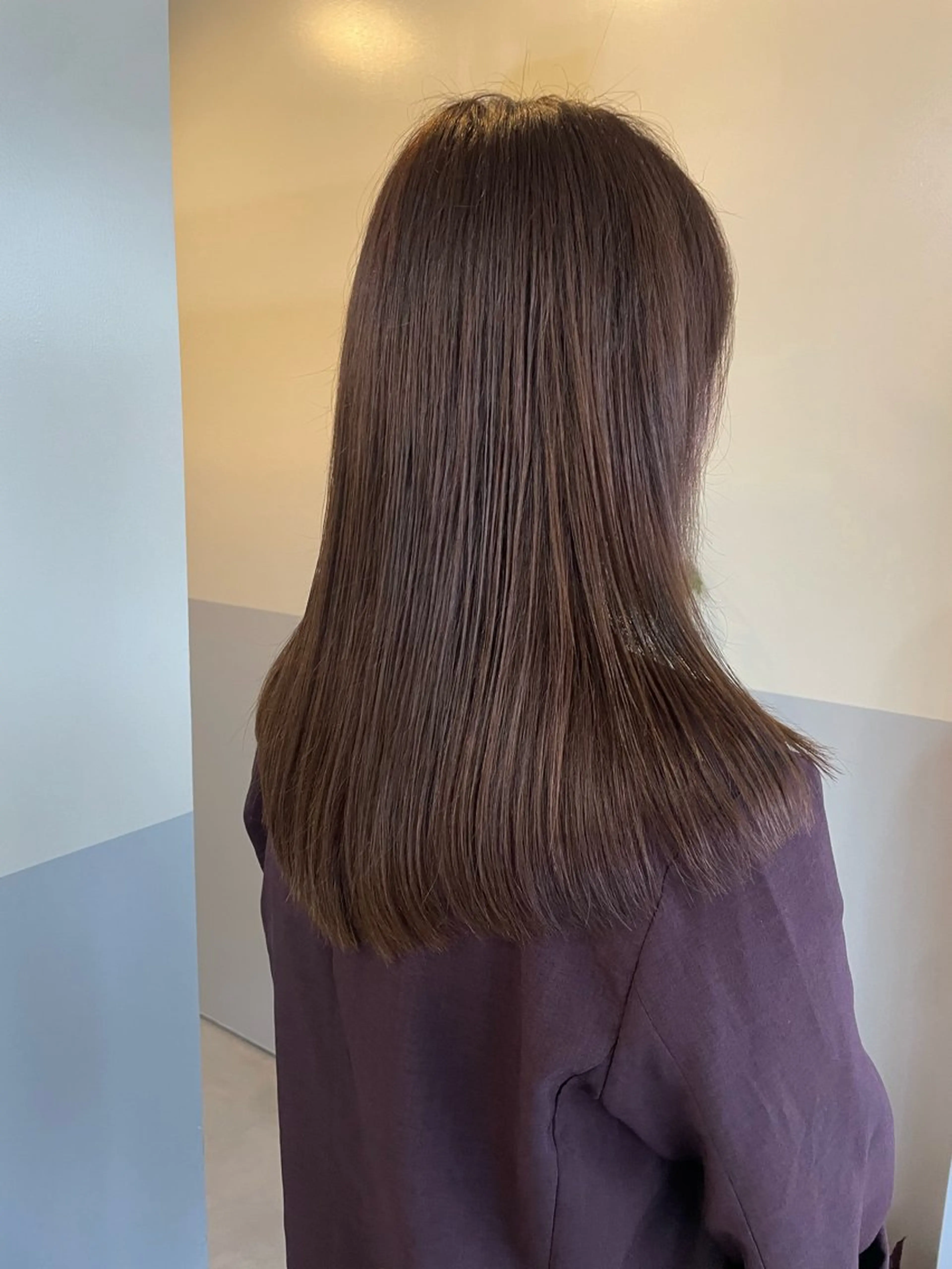 ロング カラー グレージュ トリートメント 小久保 里紗のヘアスタイル