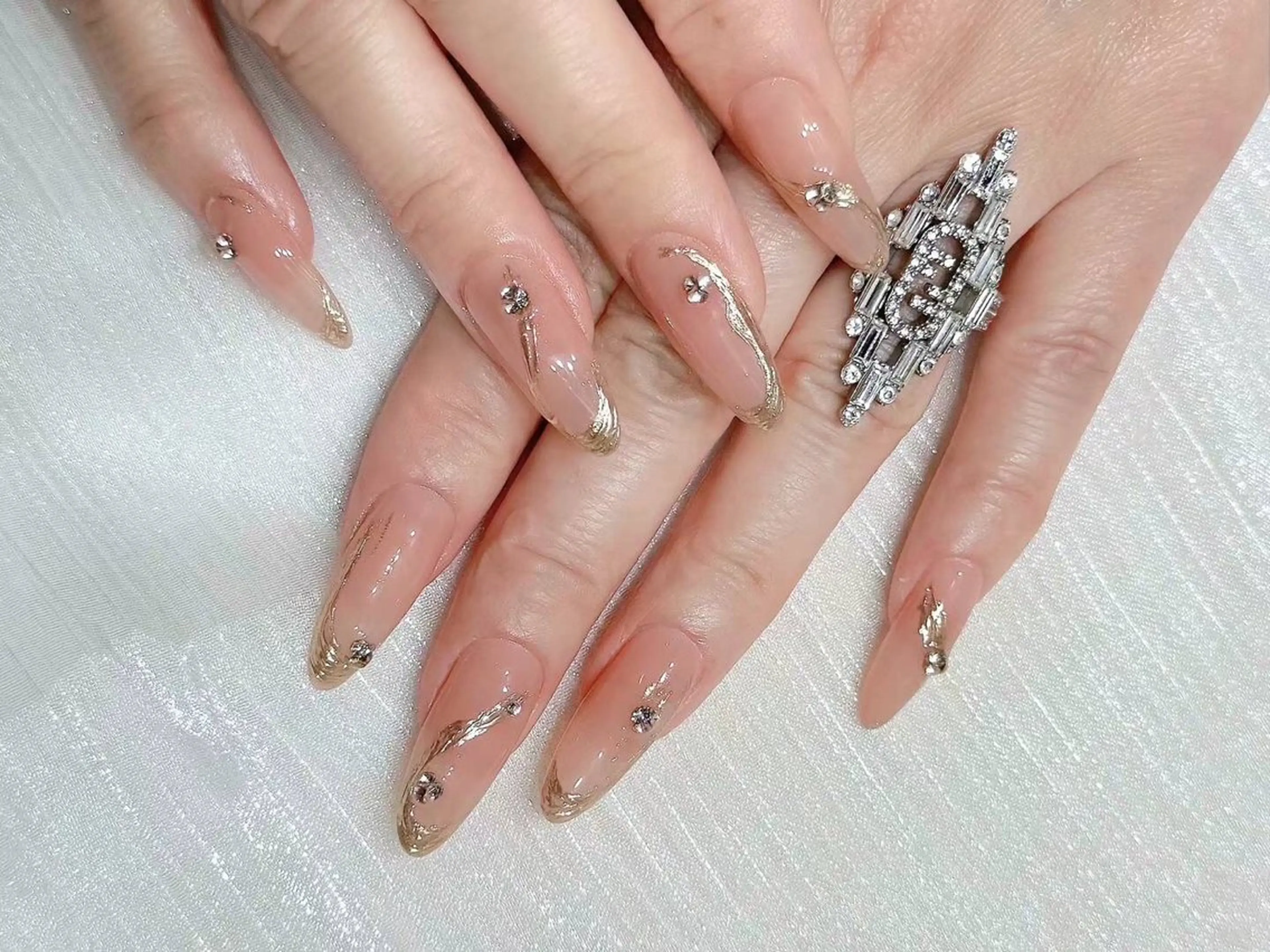 ネイル アートネイル フラワーネイル フットネイル ジェルネイル マグネットネイル babarla Nailのネイルデザイン