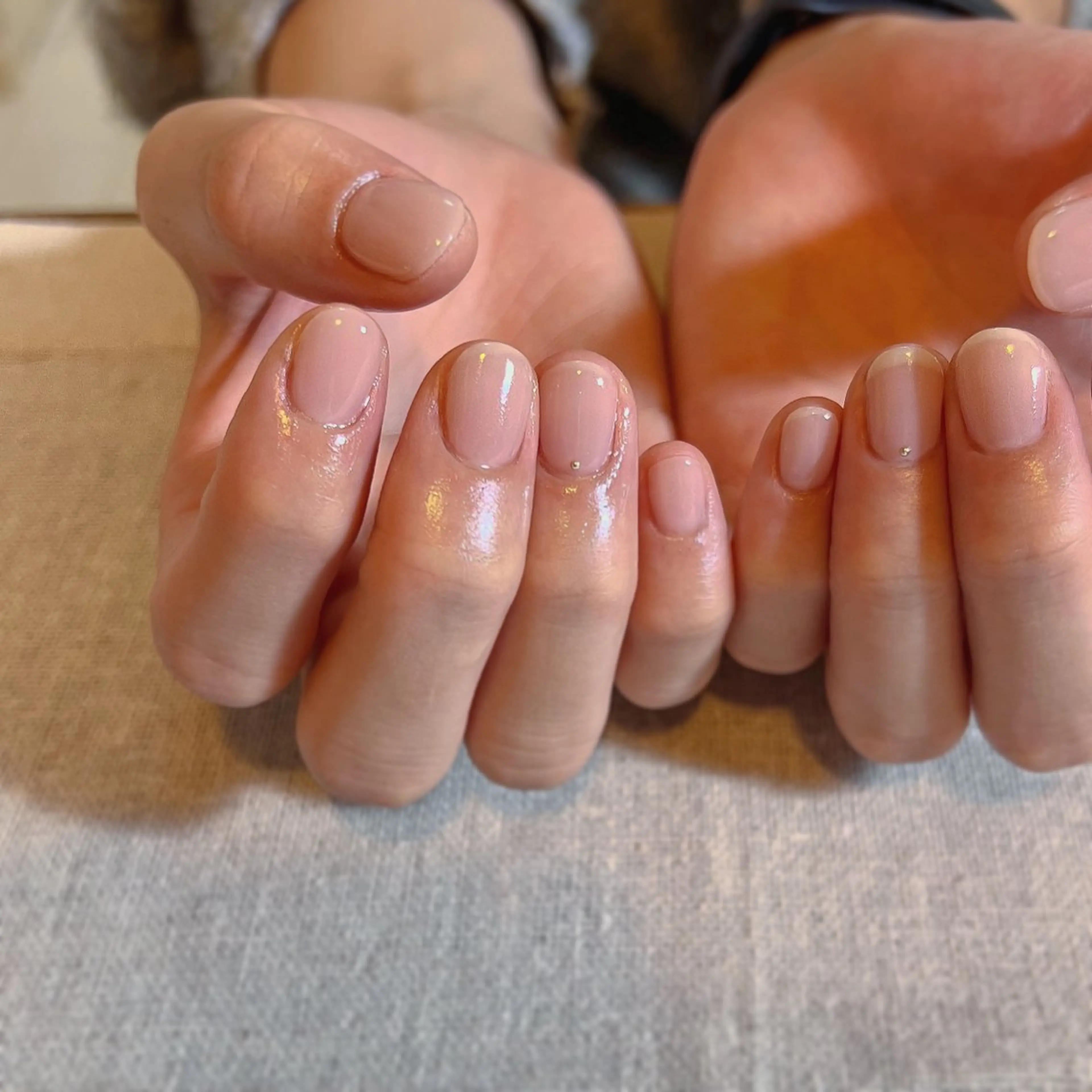 ネイル ワンカラーネイル ピンク シンプルネイル ストーンネイル pointillé .ayaのネイルデザイン