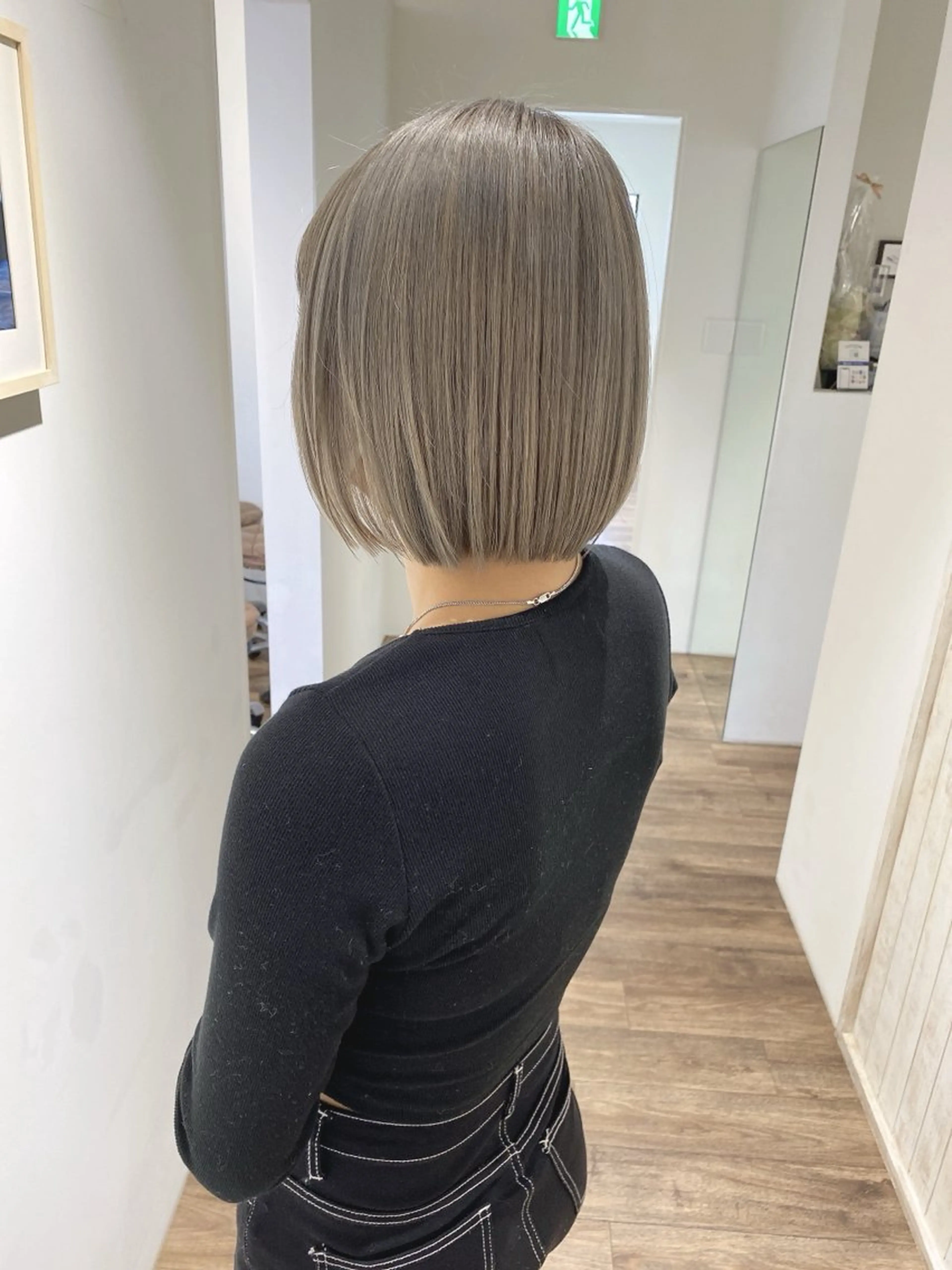 ミディアム カラー ブリーチ ハイライト⭐️上野 高広のヘアスタイル