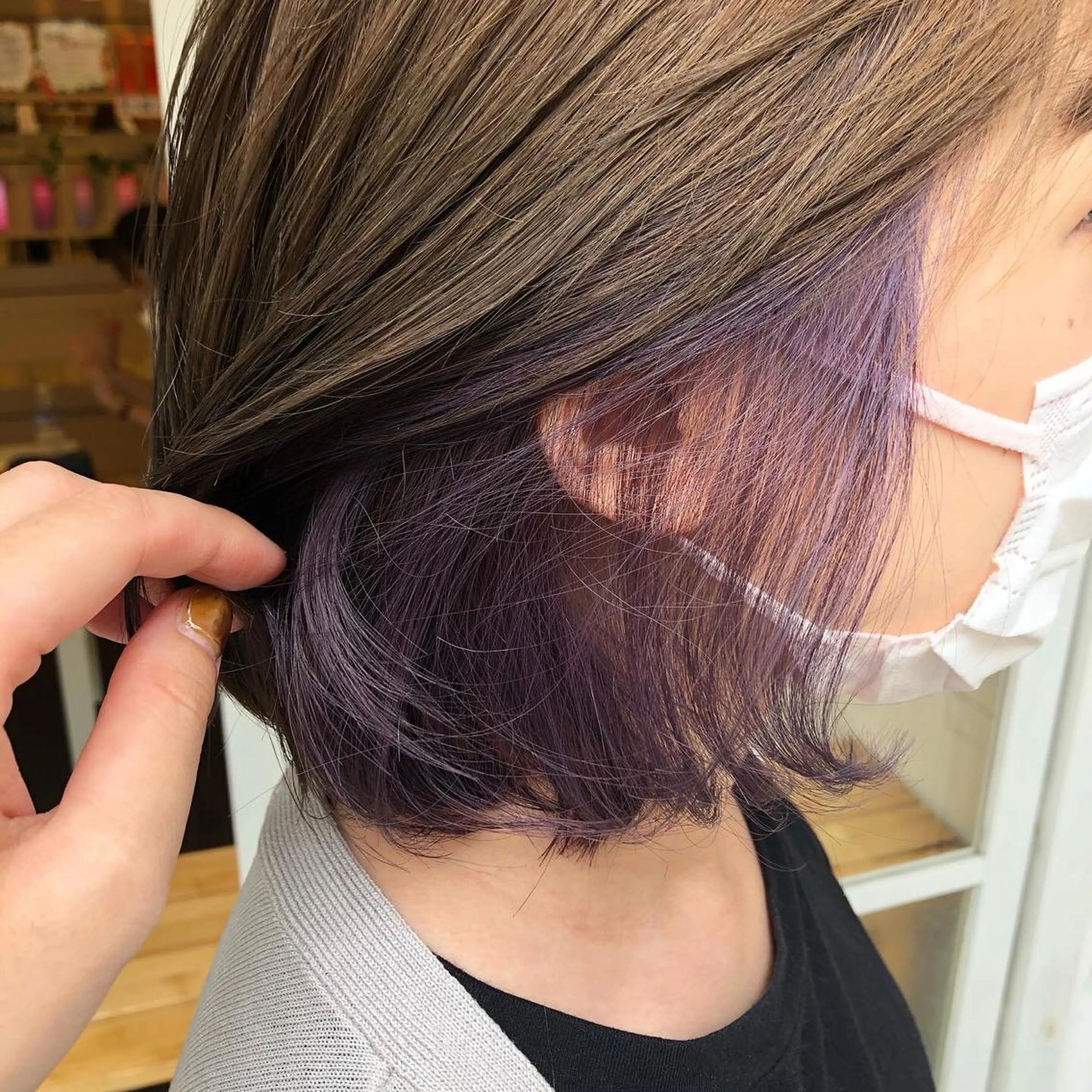 ショート カラー 西村 有紗のヘアスタイル