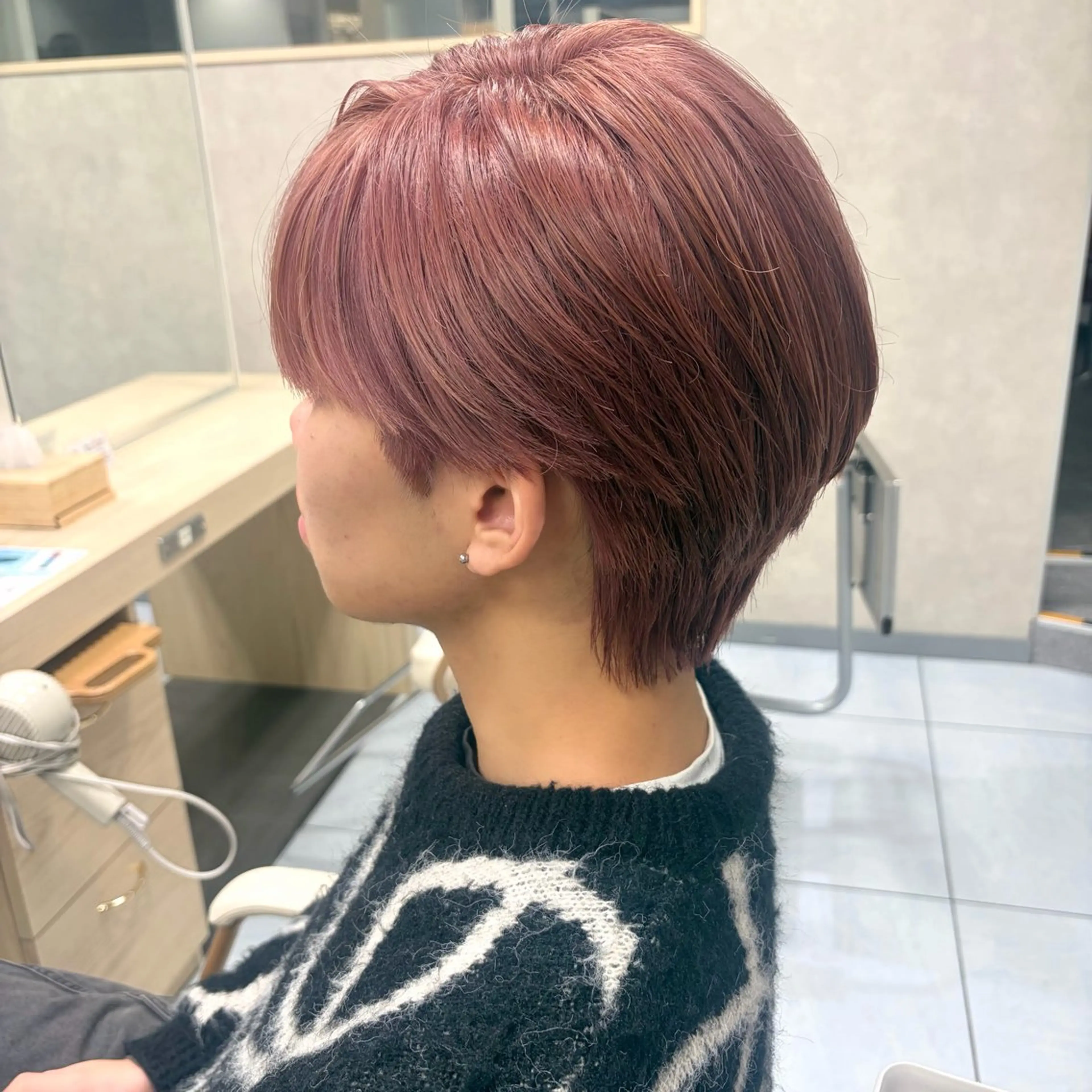 ショート カラー メンズ メンズブリーチ マッシュ ブリーチ ブラウンカラー 透明感カラー カット ヘアカラー トリートメント ダウンパーマ特化💎 ボブ・レイヤーりなのヘアスタイル