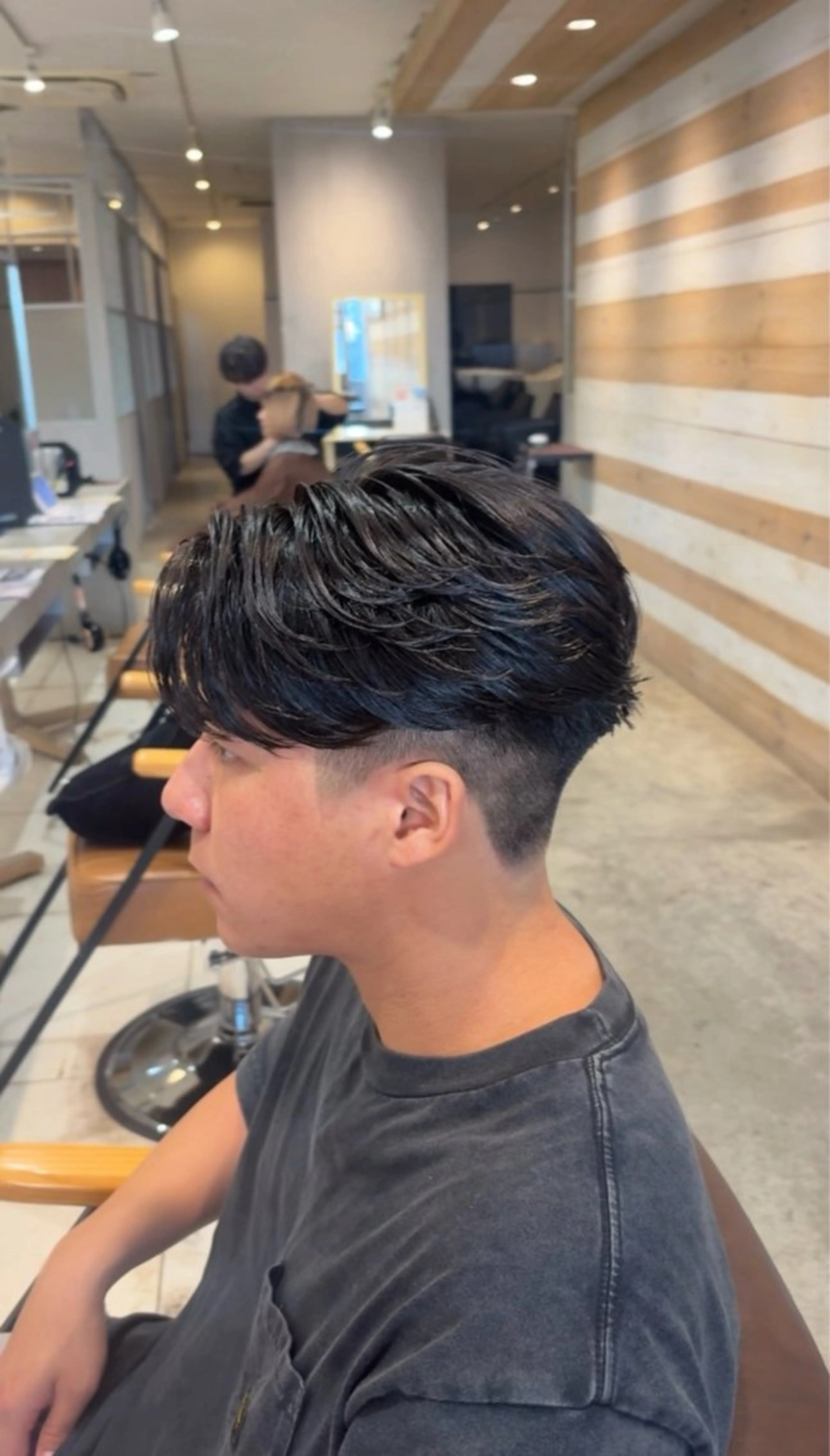 パーマ メンズ メンズパーマ メンズショート ニュアンスパーマ 阿世賀 隆太のヘアスタイル