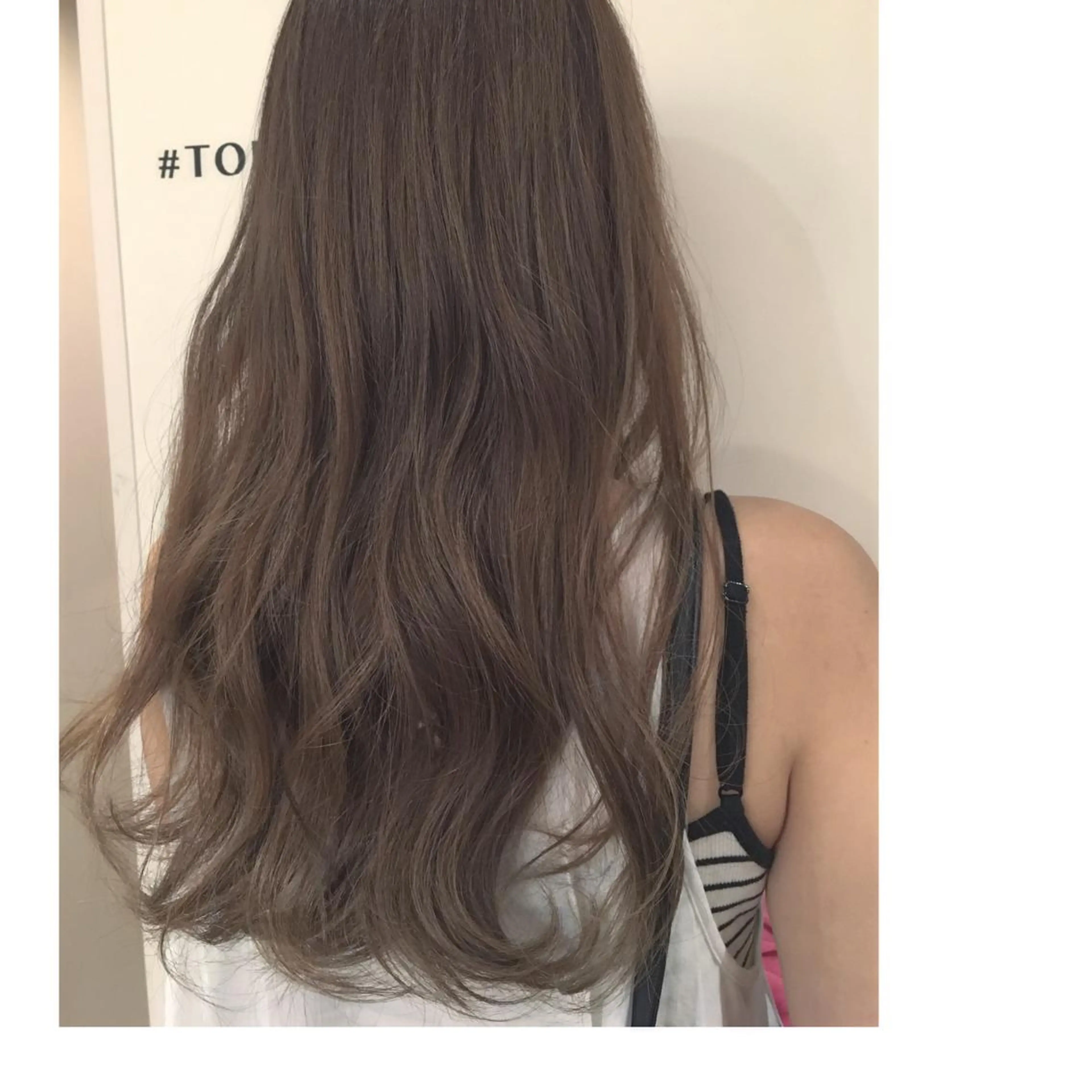 セミロング 🌸ハイトーン 新田　廉 🌸のヘアスタイル