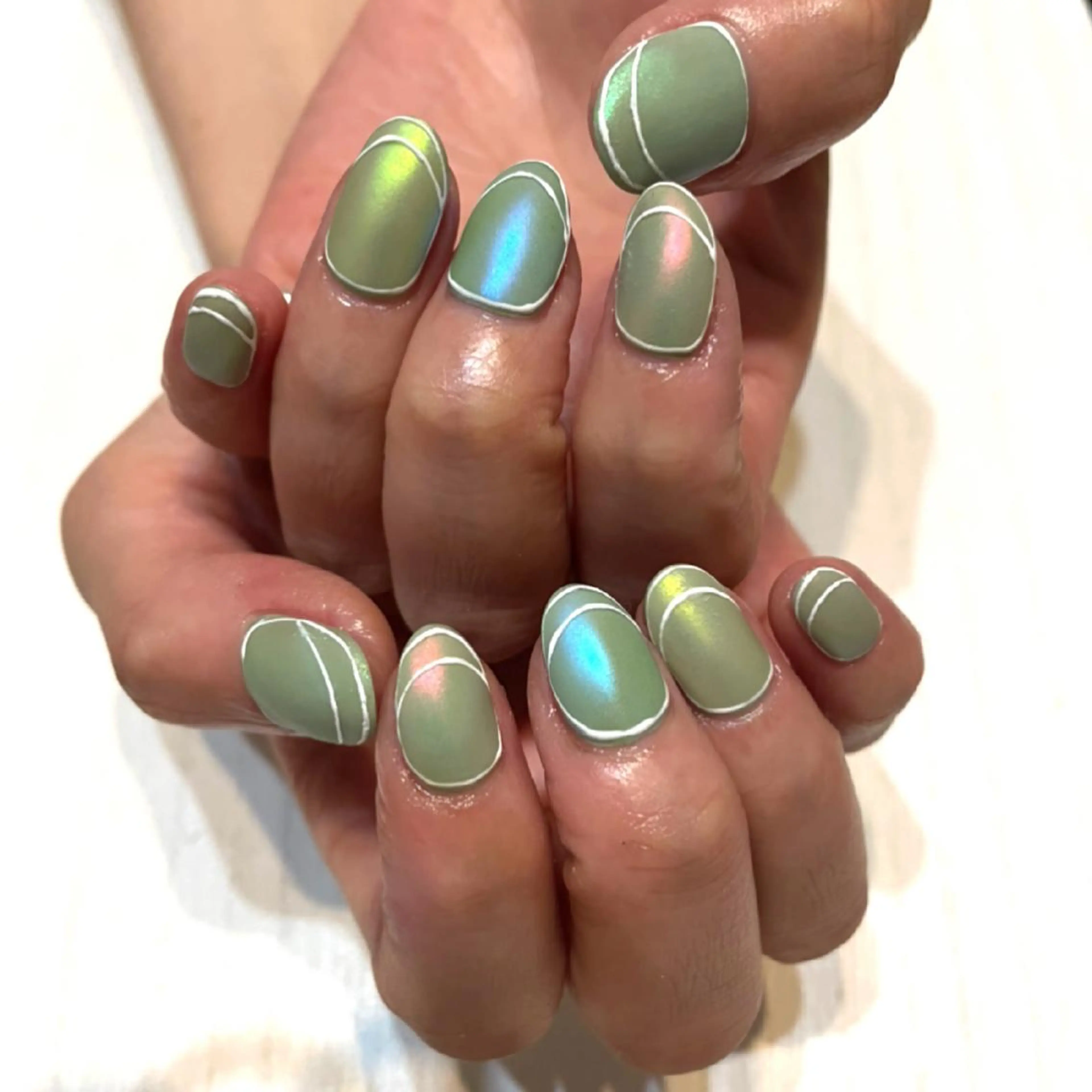 ネイル オーロラネイル spell nailのネイルデザイン