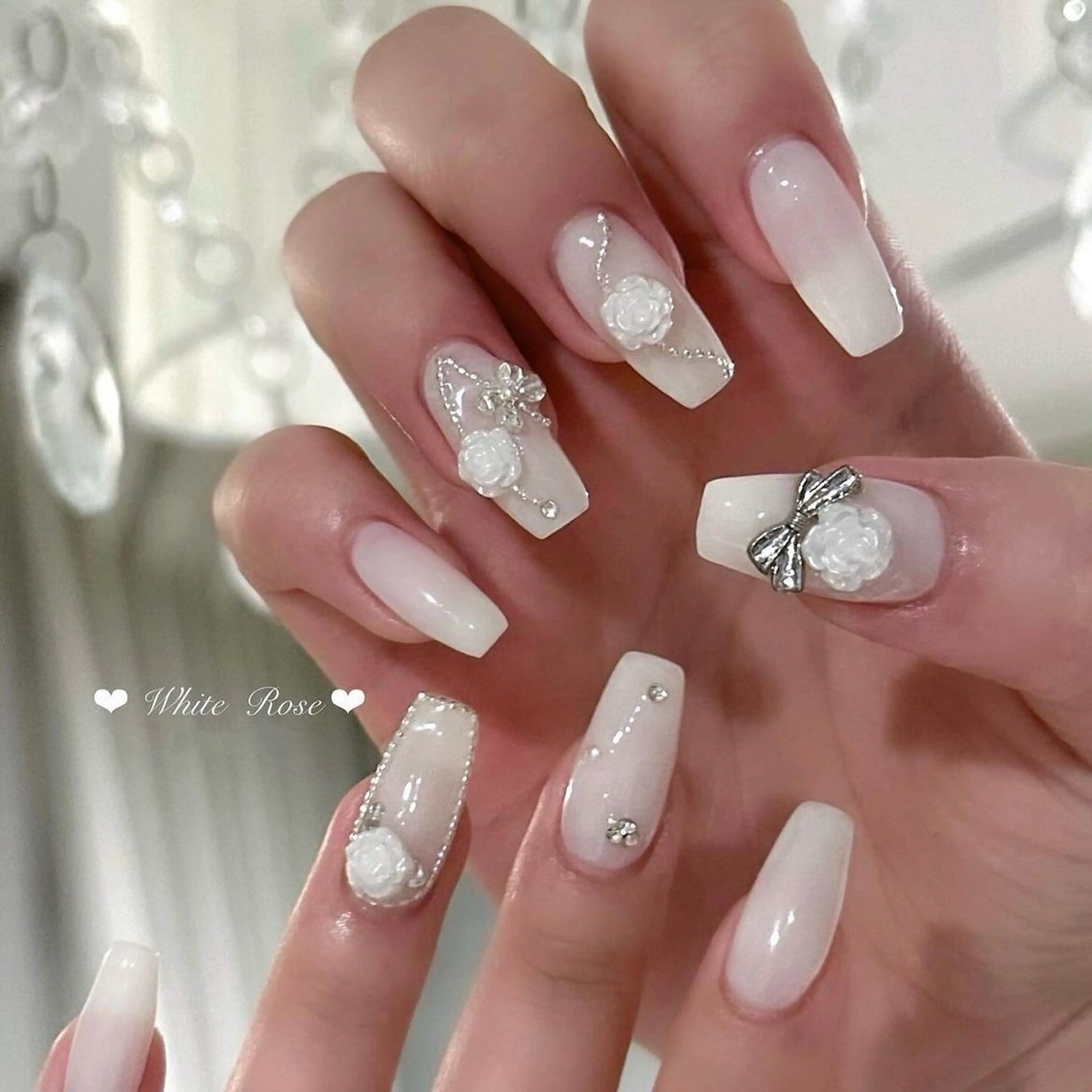 ネイル フレンチネイル ジェルネイル マグネットネイル 持ち込み ニュアンスネイル ハンドネイル Ribbonnail salonのネイルデザイン