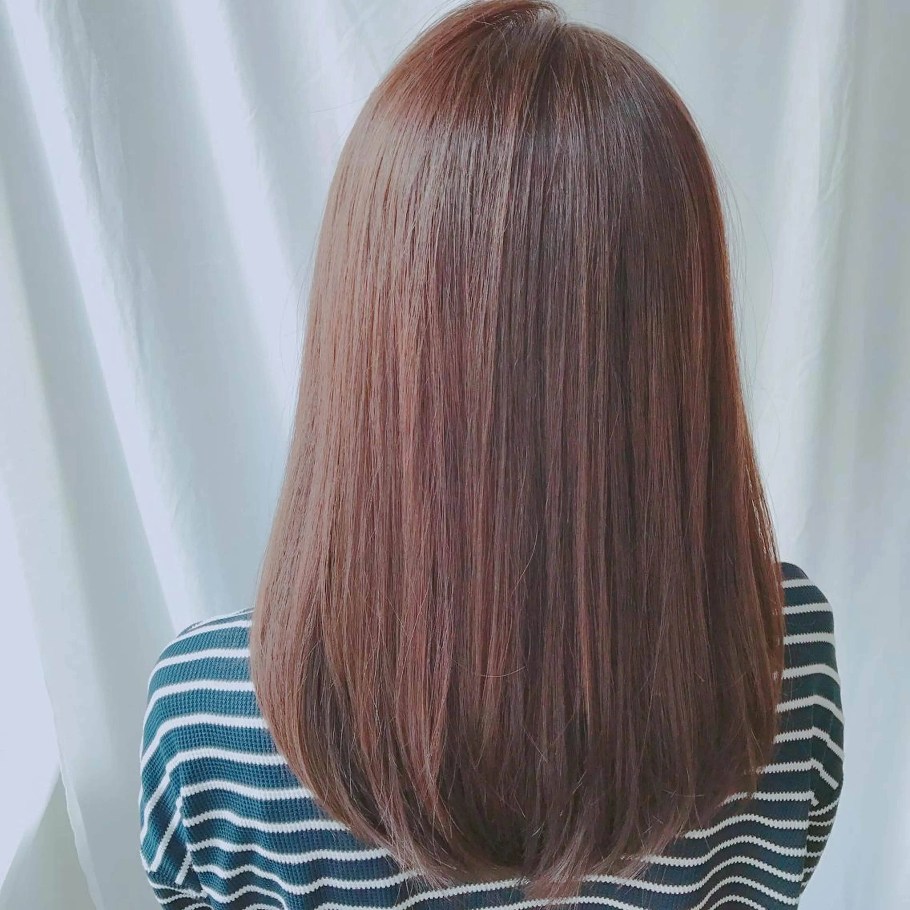 セミロング カラー イルミナカラー 🌈限定価格🌈 鈴木　瑛輔のヘアスタイル