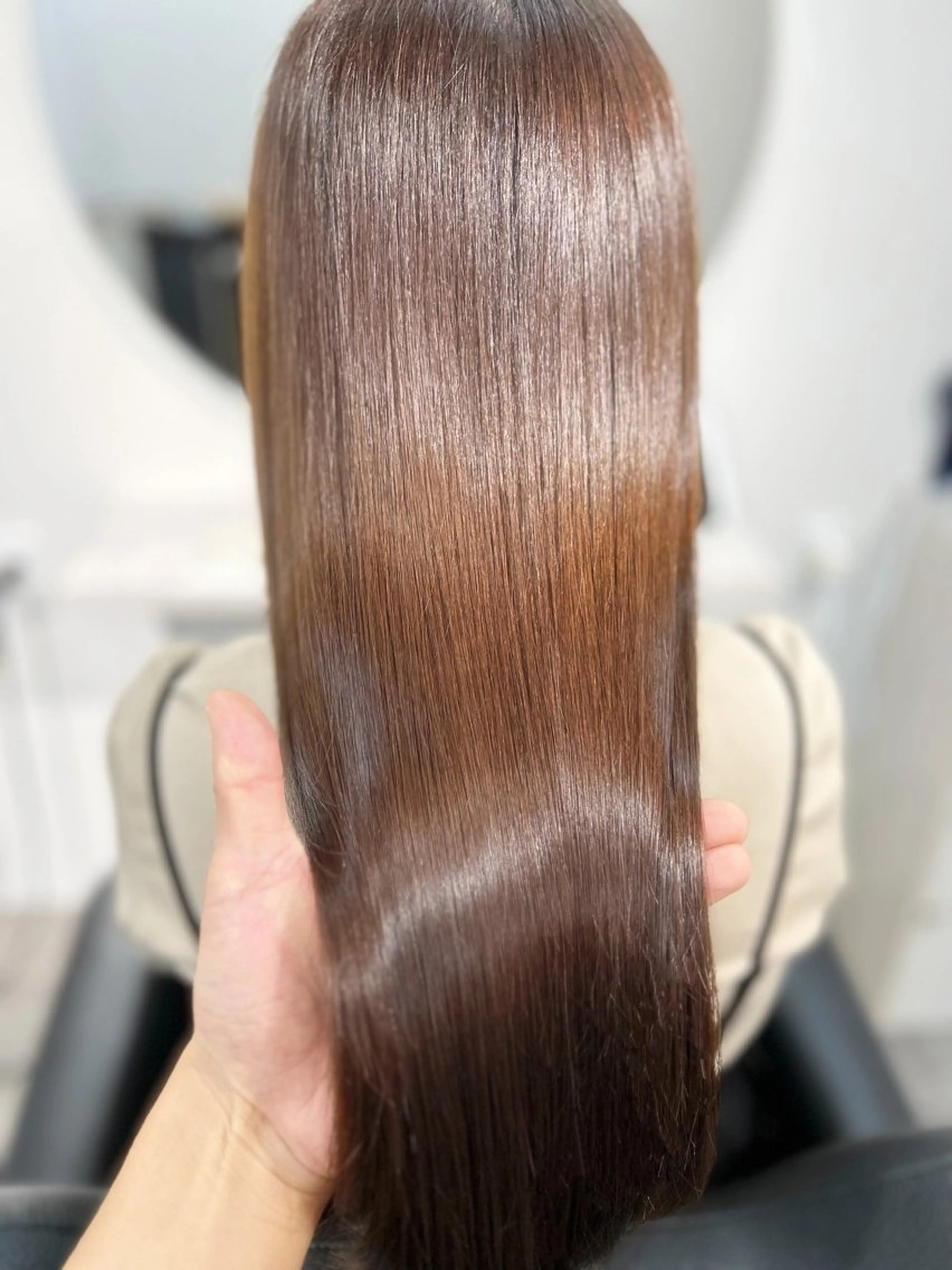 ロング 髪質改善 縮毛矯正 トリートメント 酸性ストレート 酸熱トリートメント トリートメント CHELSEA  梅田所属・OKADA/メンズ /カット/眉/縮毛のヘアスタイル