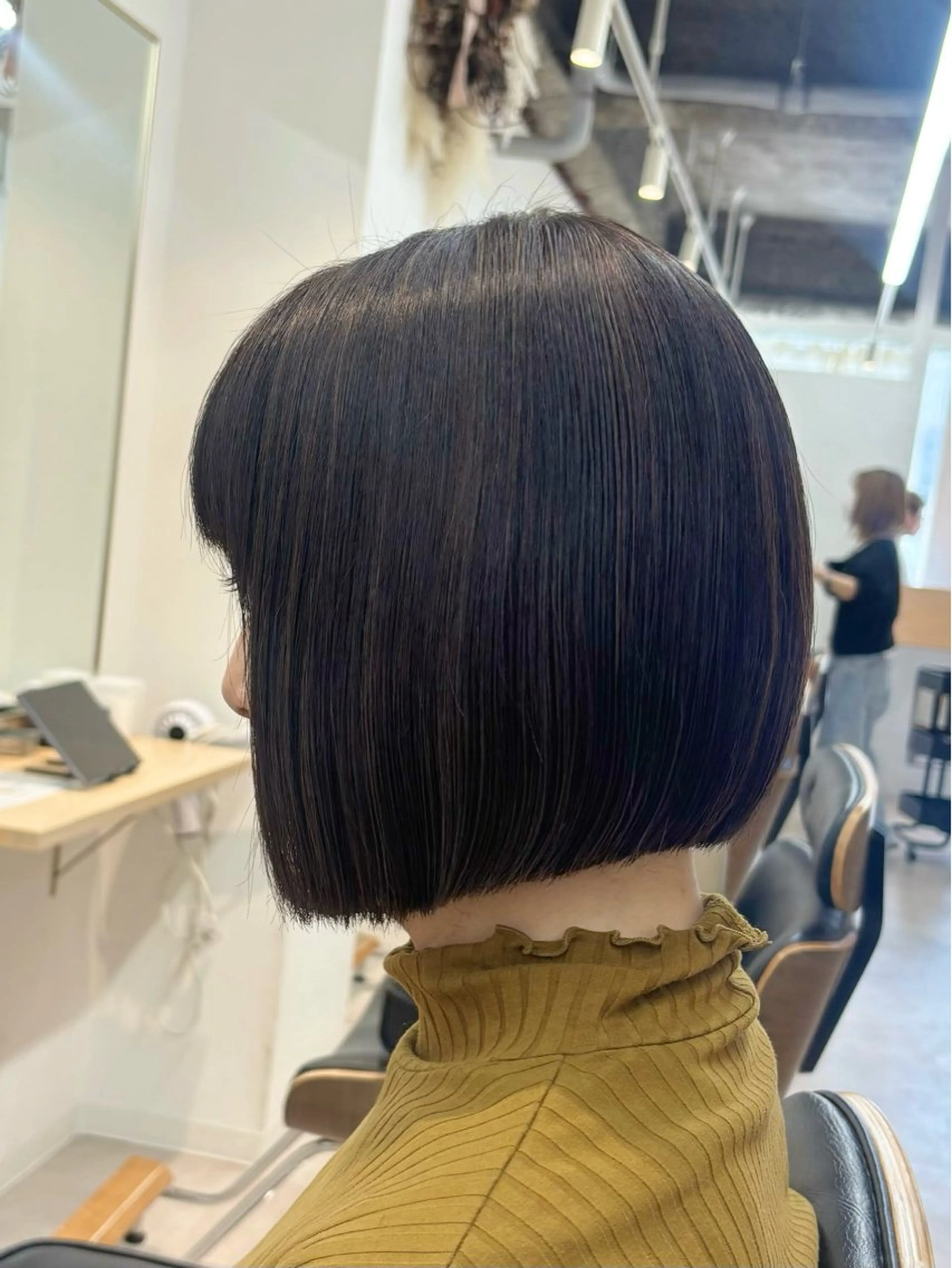 ショート ボブ カット ヘアカラー ✨透明感カラー/ 縮毛矯正/うみ✨️のヘアスタイル