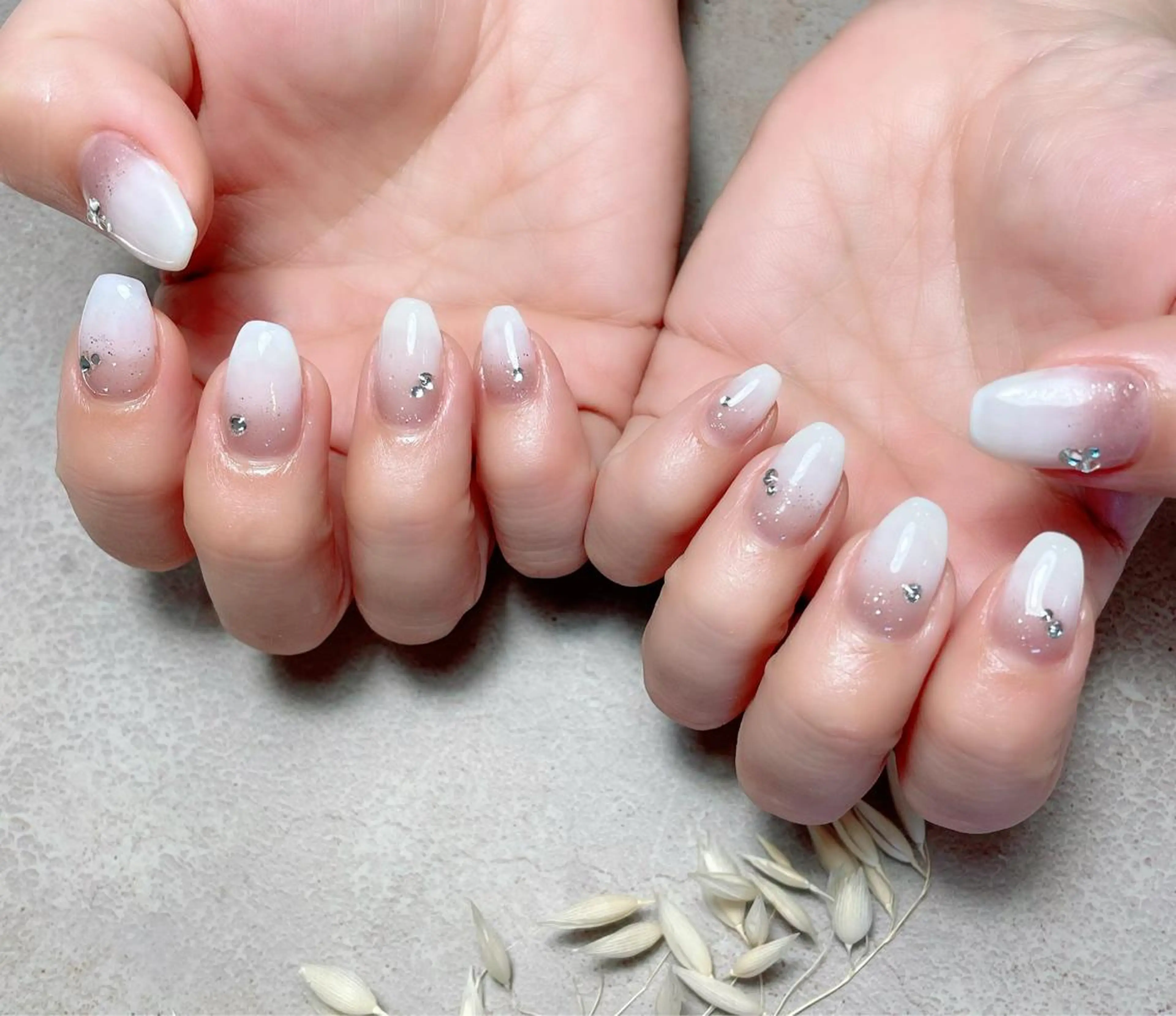 ネイル グラデーション nailsalon SIMB.のネイルデザイン