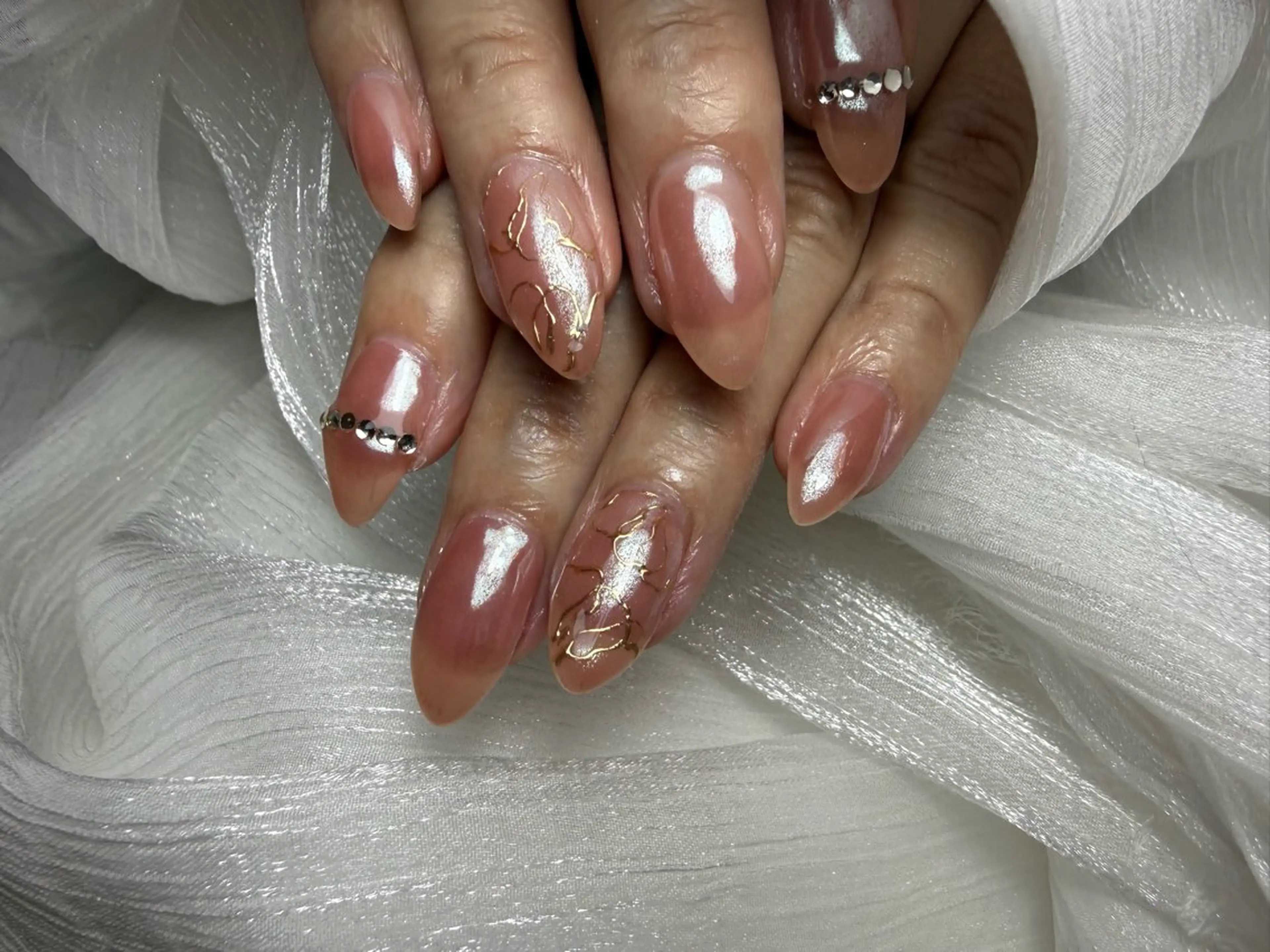 セミロング shandy nailのネイルデザイン