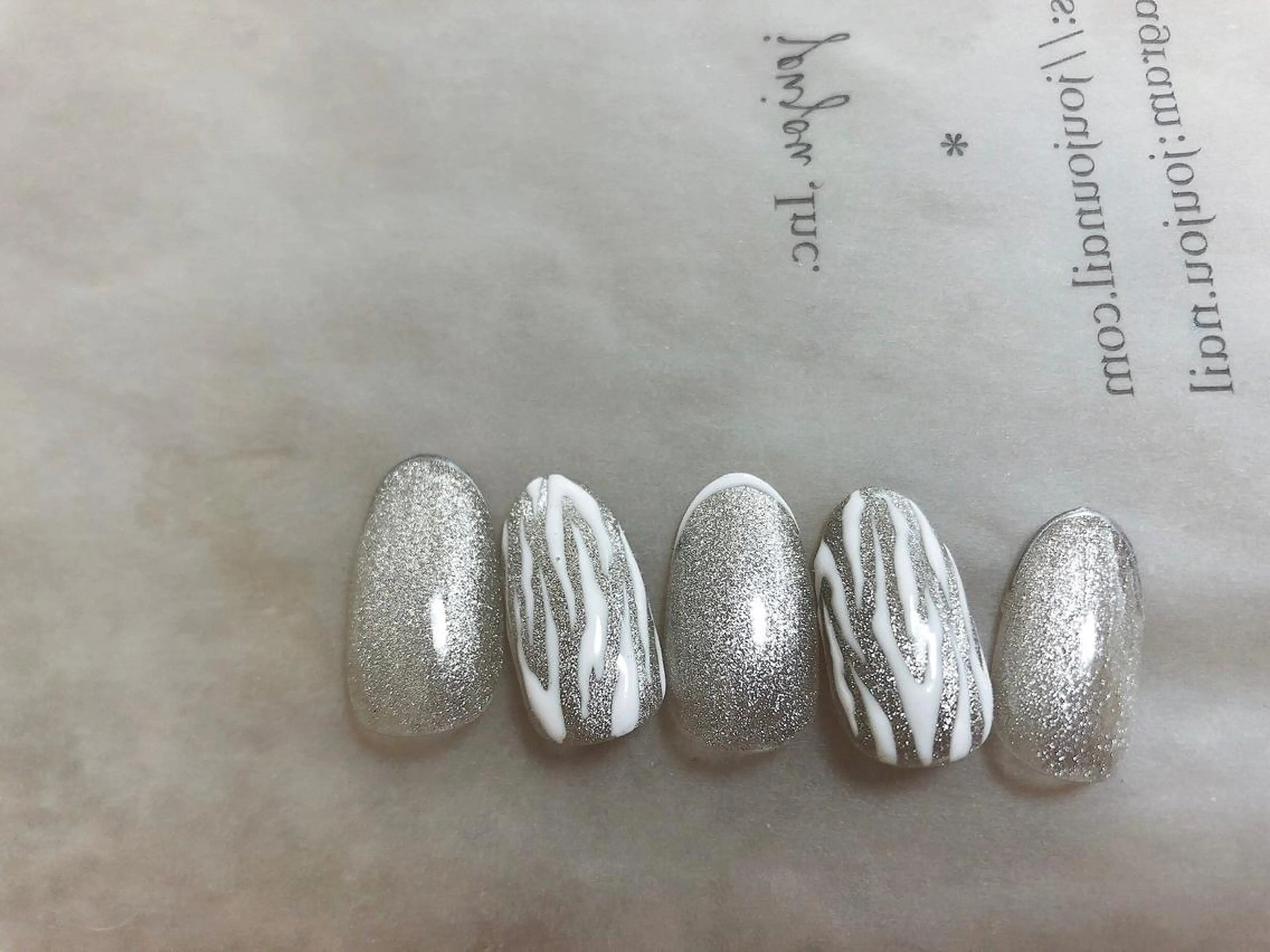 ネイル kikinail 溝の口のネイルデザイン